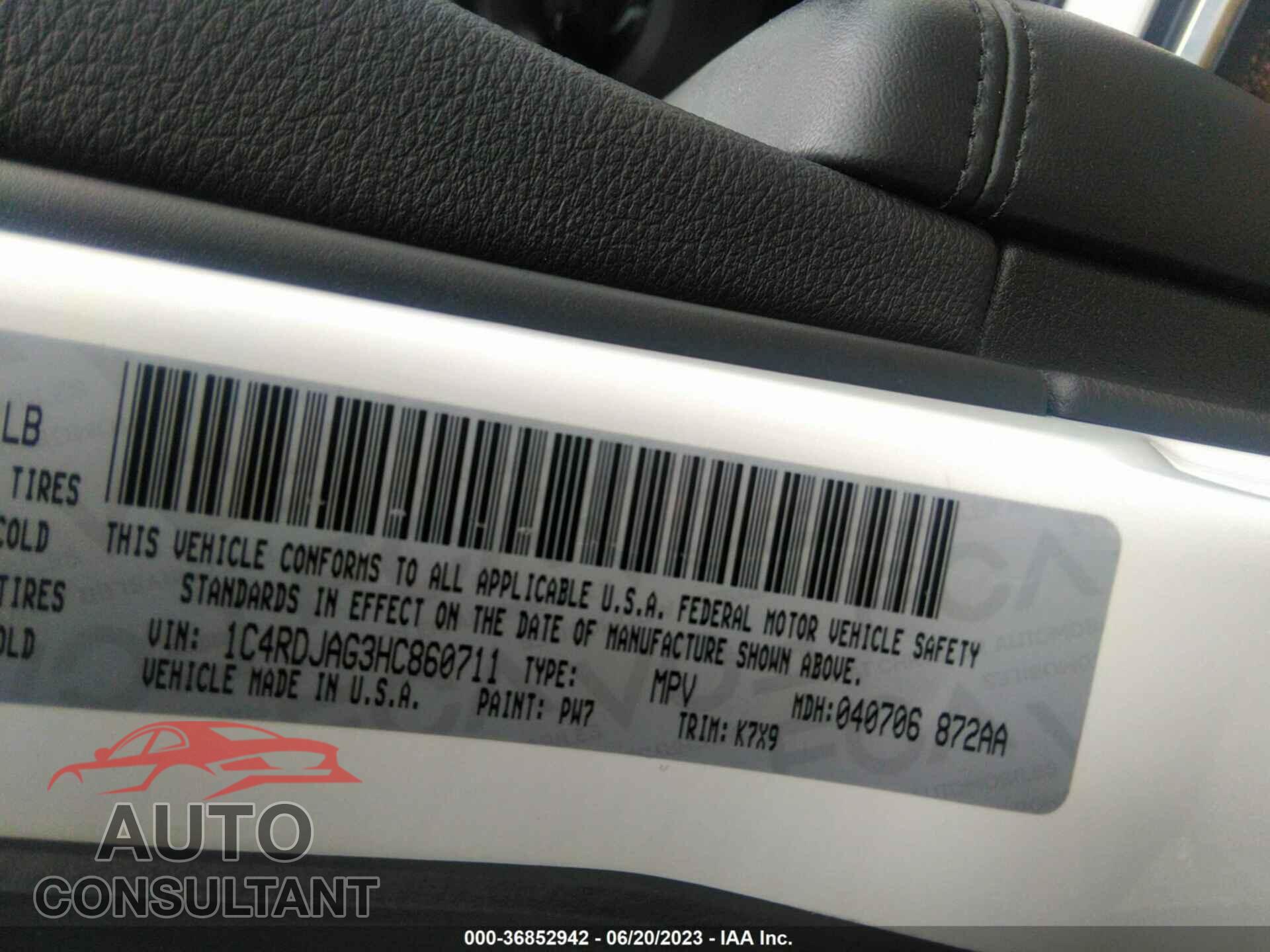 DODGE DURANGO 2017 - 1C4RDJAG3HC860711