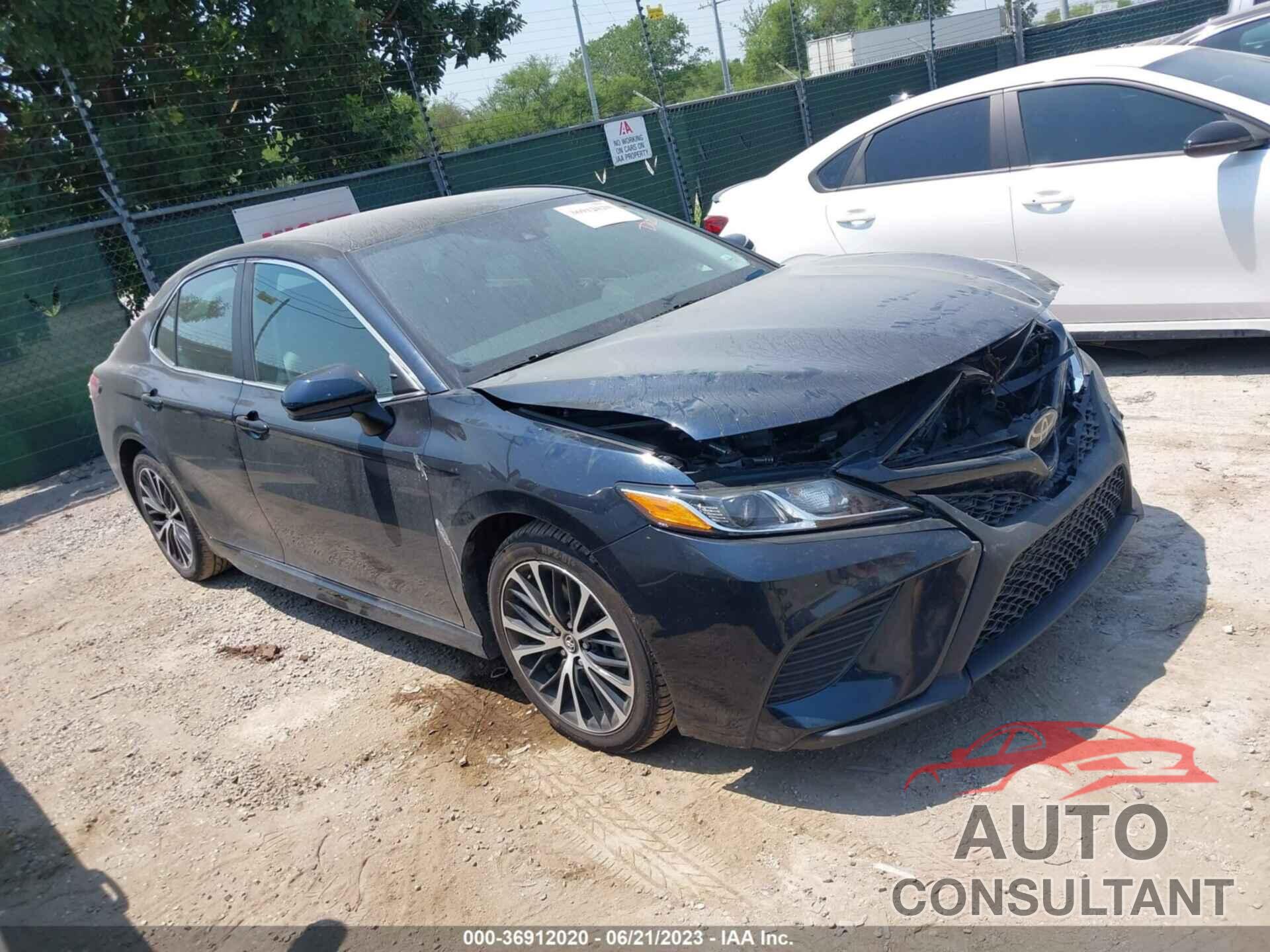 TOYOTA CAMRY 2020 - 4T1G11AK7LU331118
