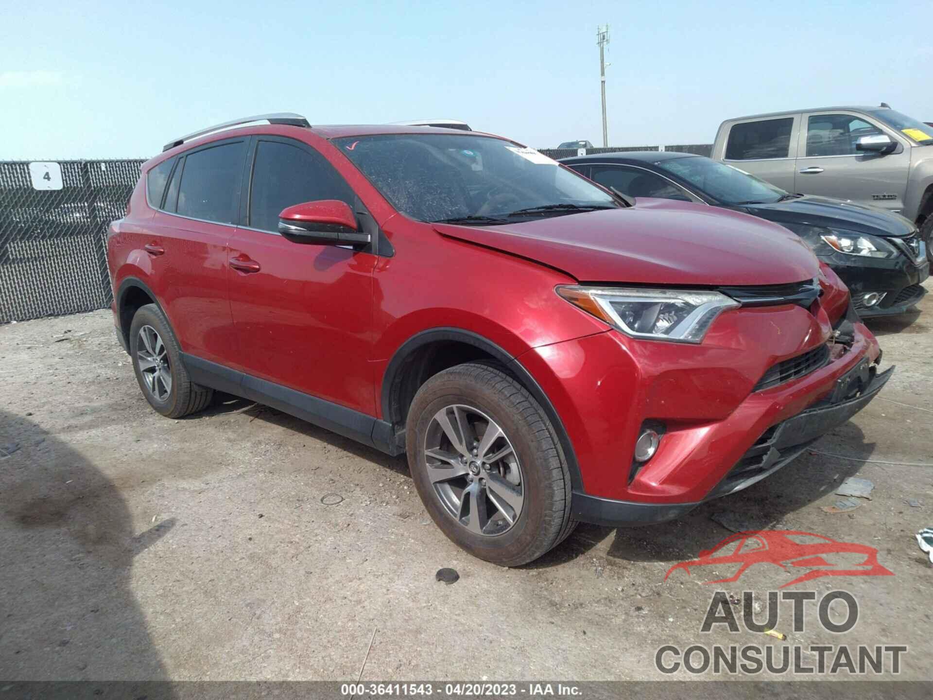 TOYOTA RAV4 2016 - JTMWFREV9GJ061479
