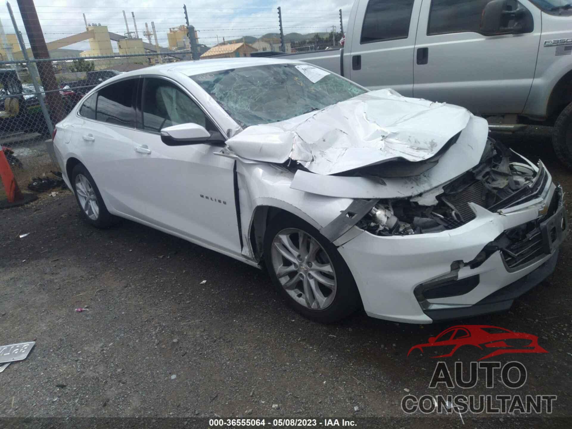CHEVROLET MALIBU 2017 - 1G1ZE5ST4HF149087