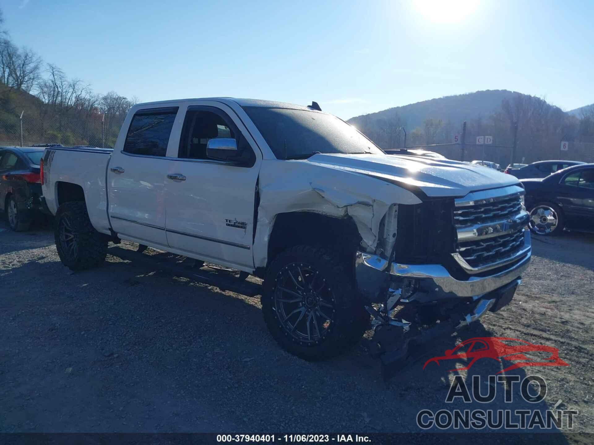 CHEVROLET SILVERADO 1500 2018 - 3GCPCSEC1JG263390