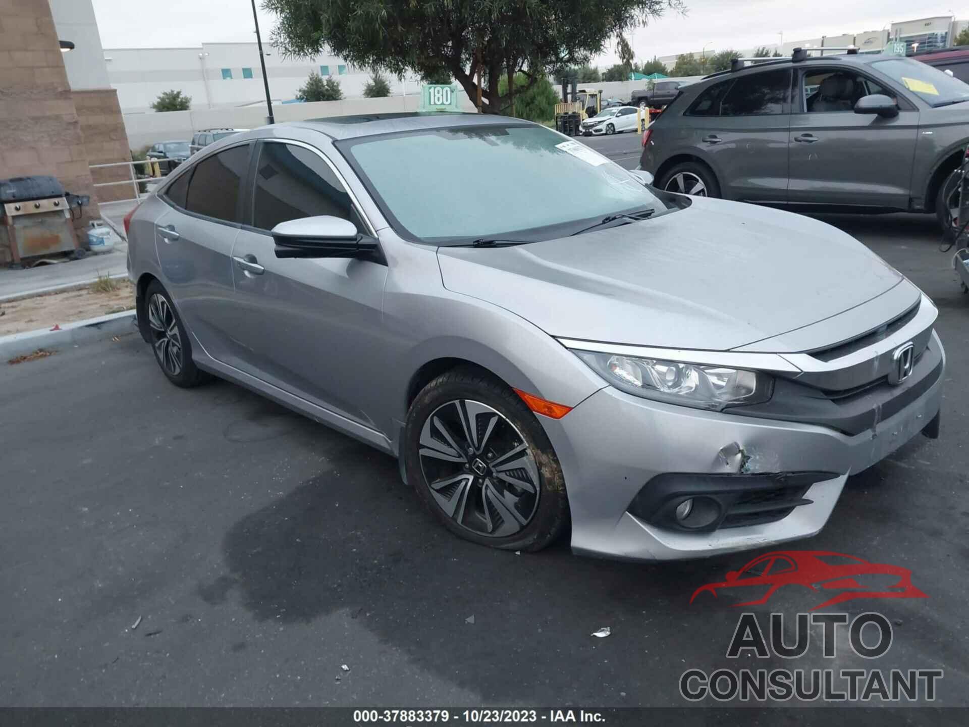 HONDA CIVIC 2018 - JHMFC1F73JX008452