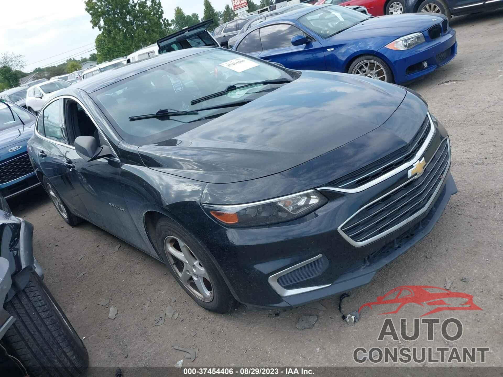 CHEVROLET MALIBU 2016 - 1G1ZB5ST9GF331004