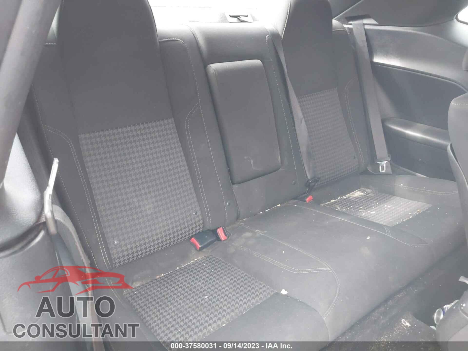 DODGE CHALLENGER 2018 - 2C3CDZBT4JH123864
