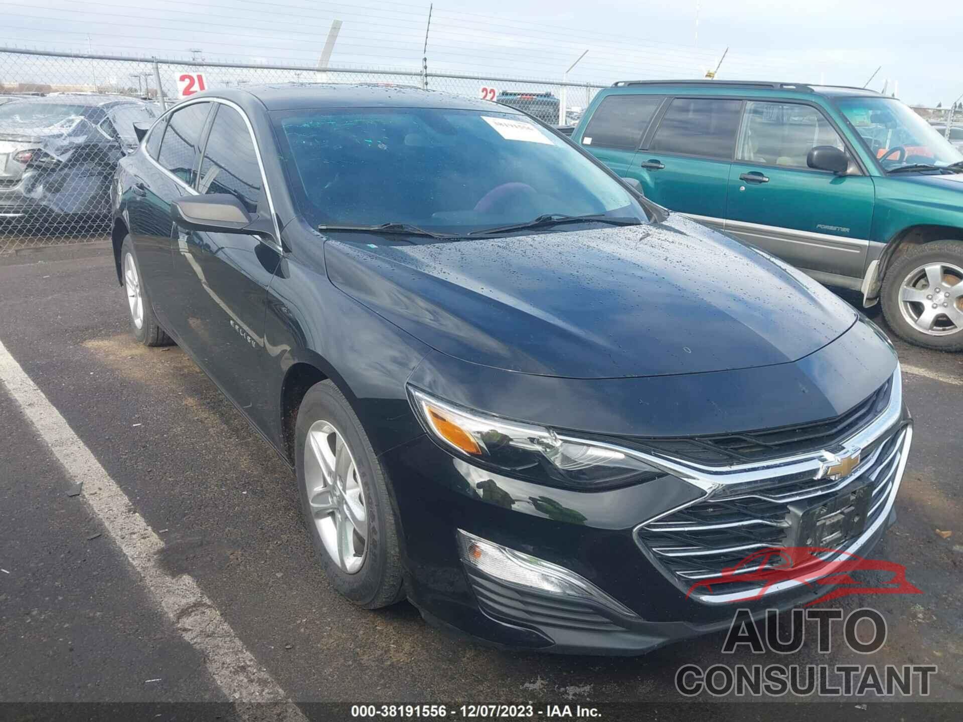 CHEVROLET MALIBU 2020 - 1G1ZB5ST5LF137905