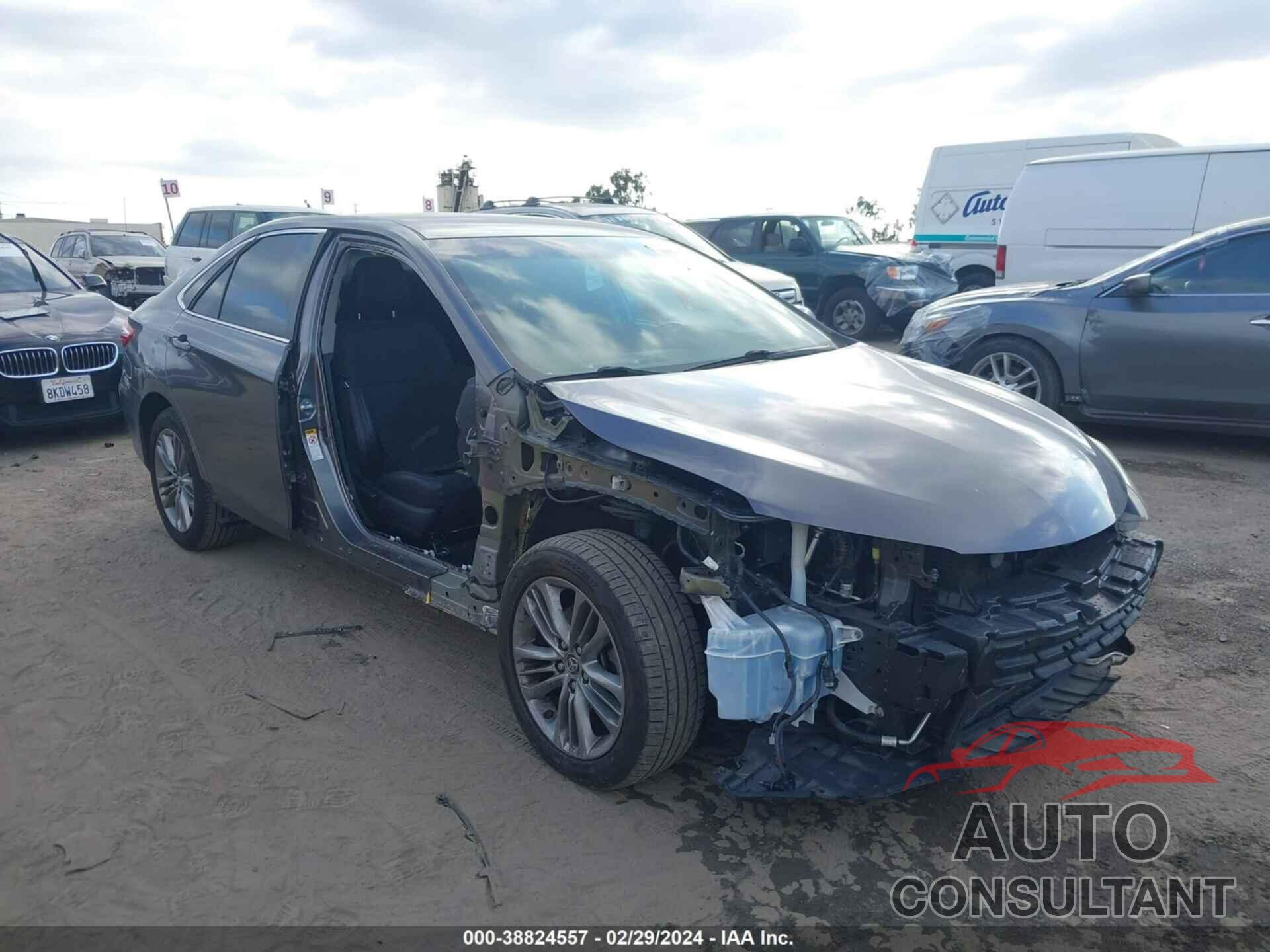 TOYOTA CAMRY 2016 - 4T1BF1FK3GU139589