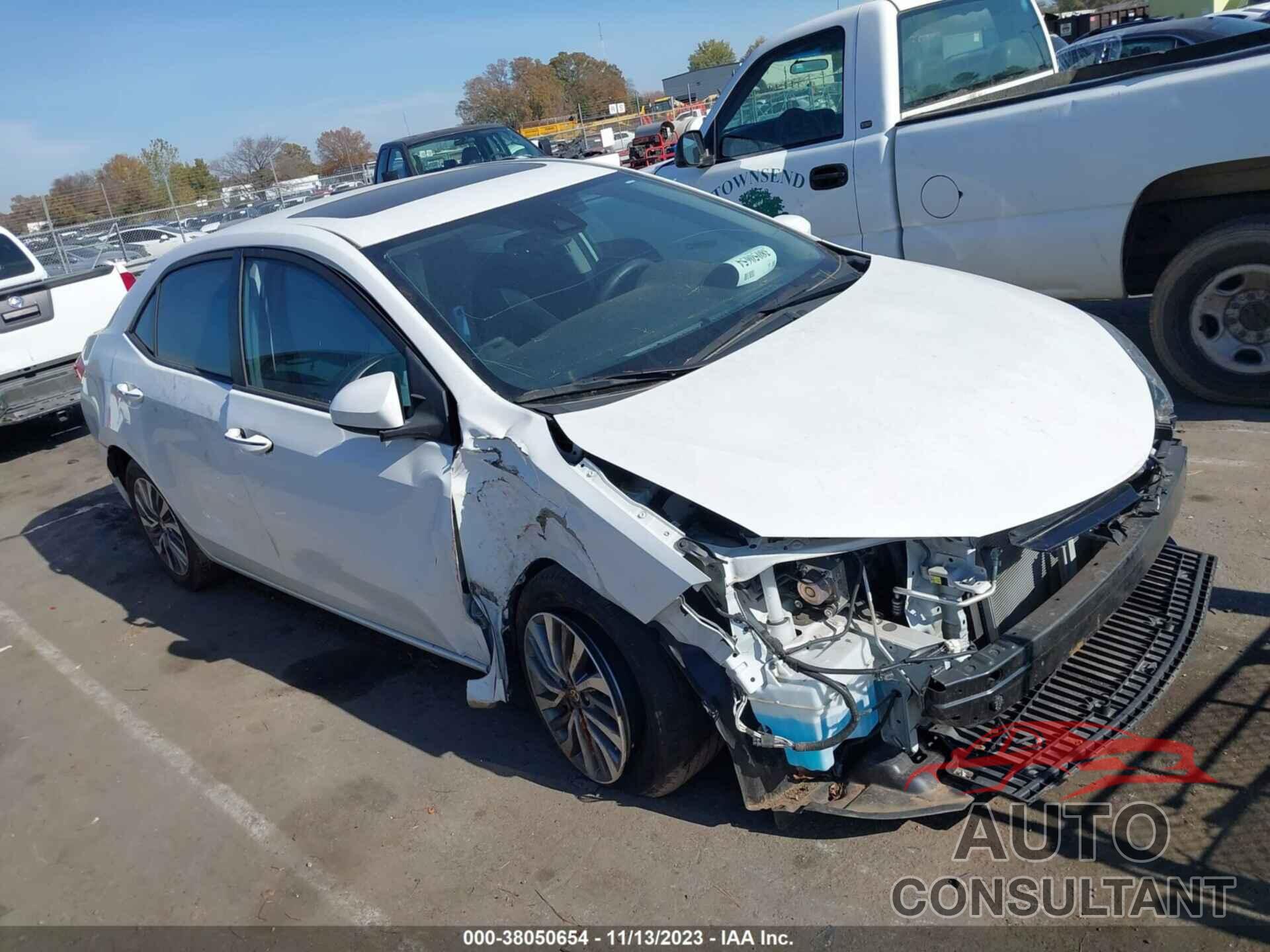 TOYOTA COROLLA 2018 - 5YFBURHE1JP745977