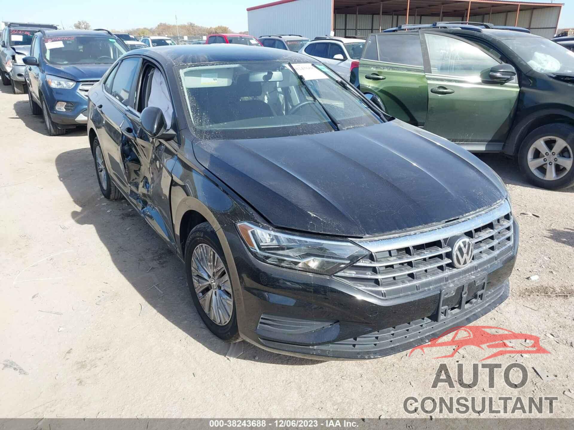 VOLKSWAGEN JETTA 2019 - 3VWCB7BU4KM203115