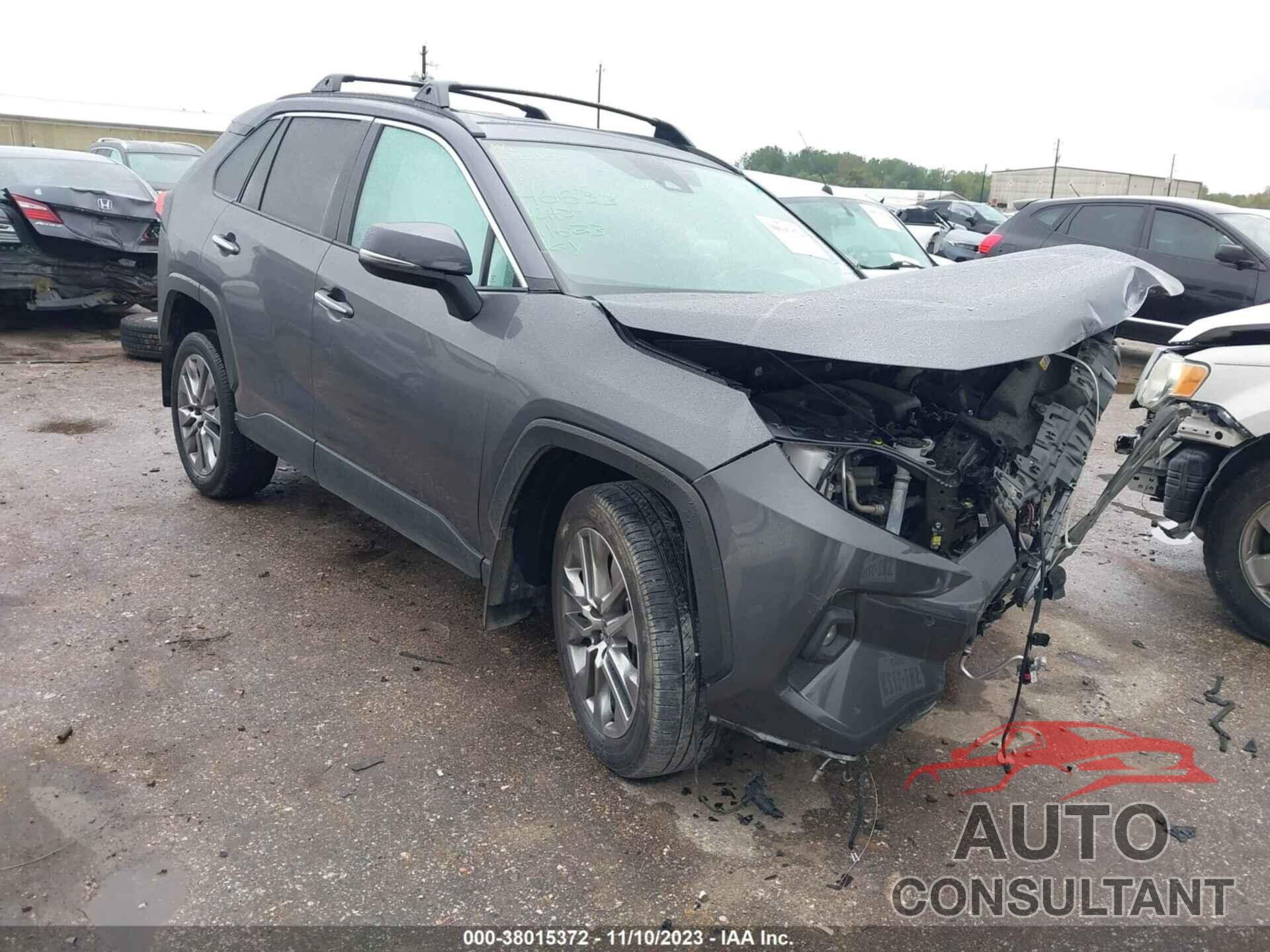 TOYOTA RAV4 2023 - 2T3Y1RFV2PW252538