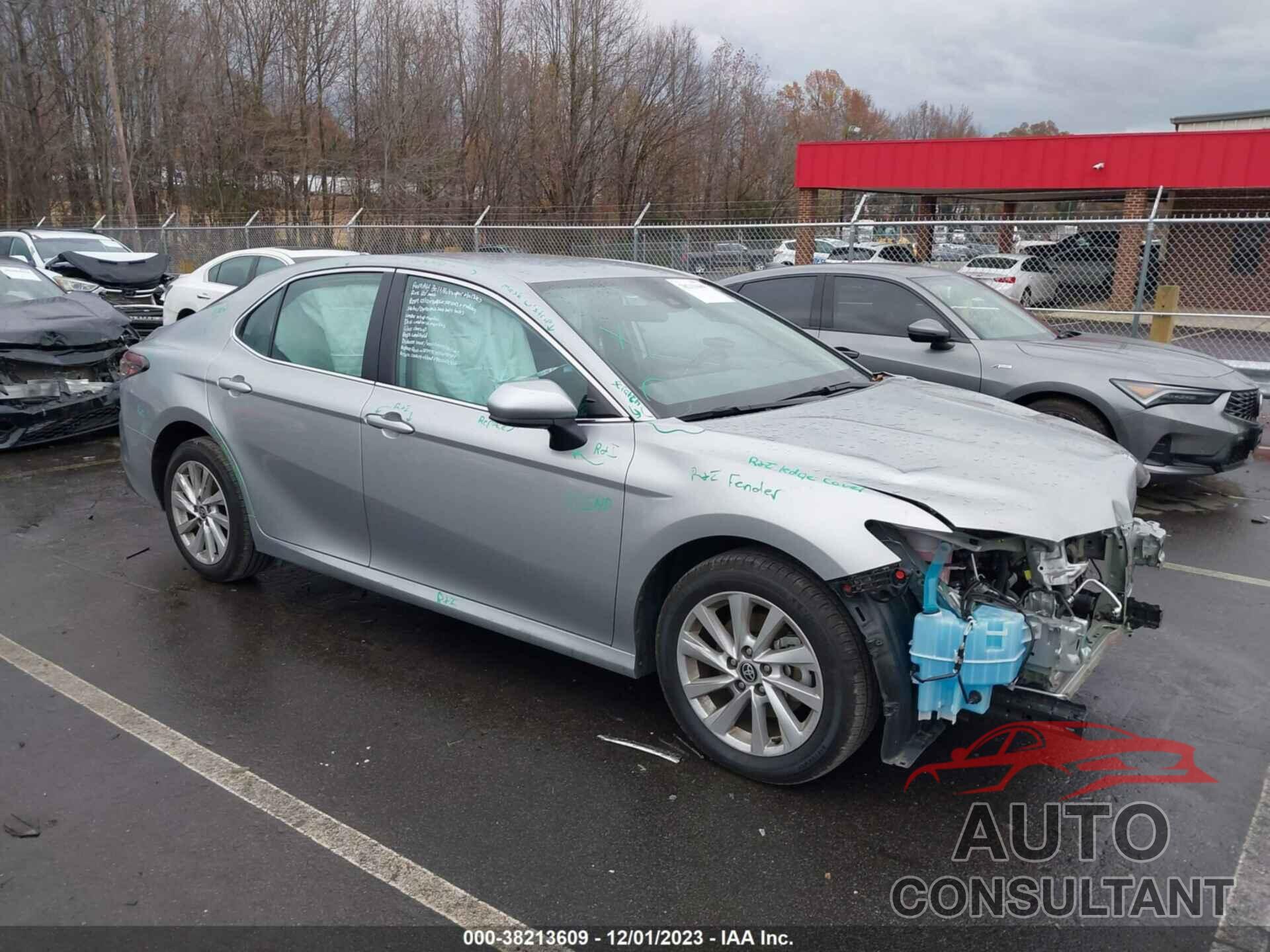 TOYOTA CAMRY 2023 - 4T1C11BK0PU081773