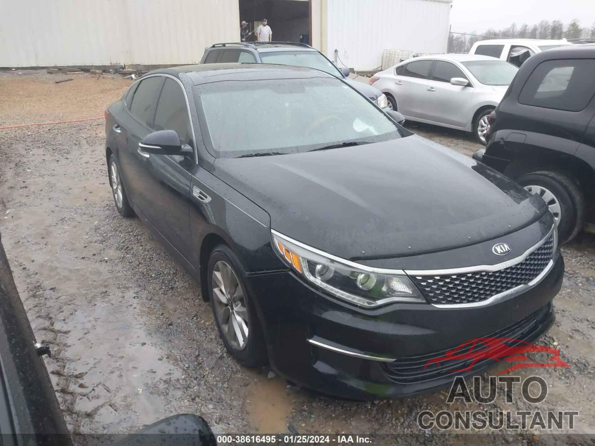 KIA OPTIMA 2016 - 5XXGU4L38GG100193