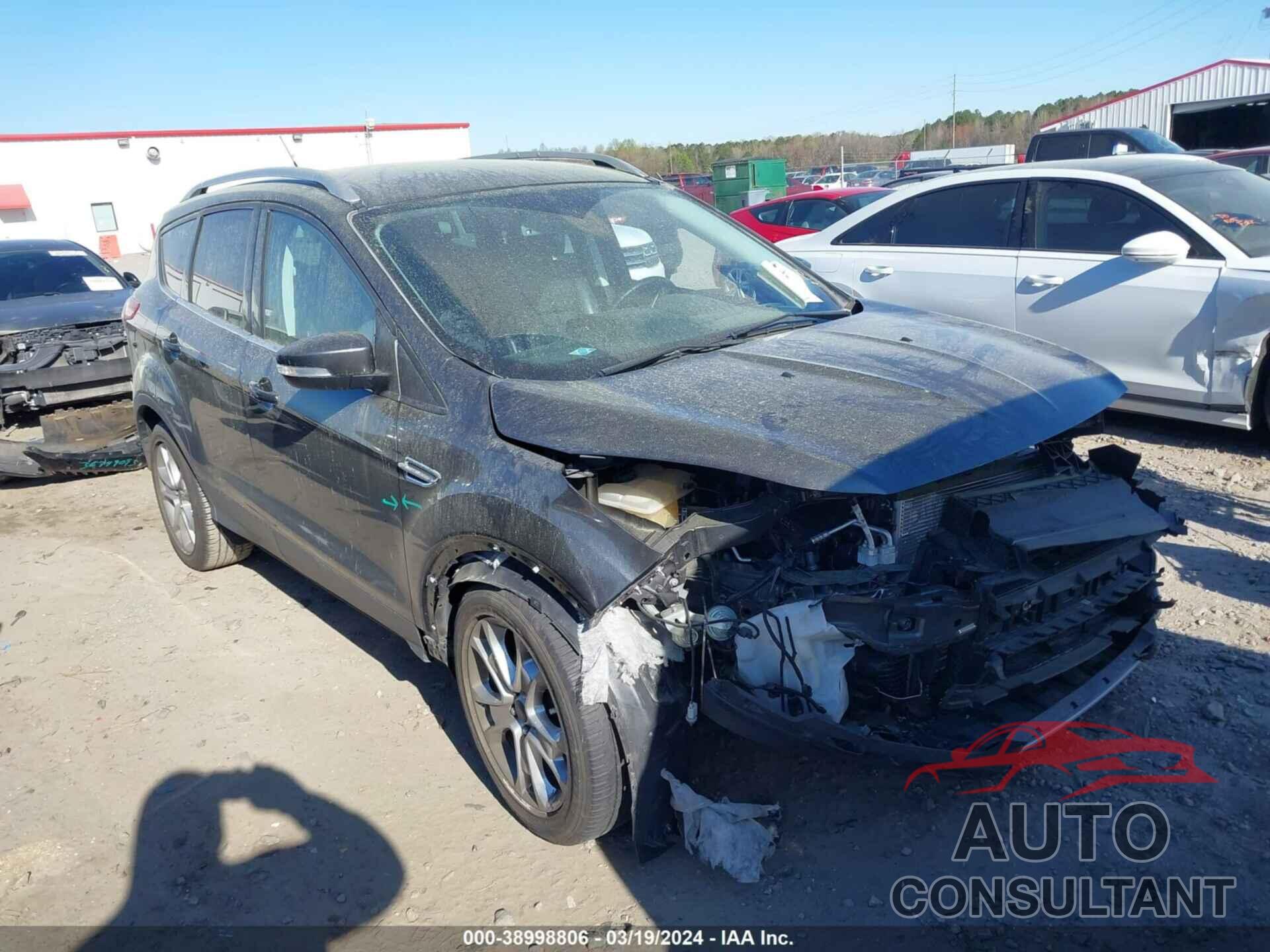 FORD ESCAPE 2016 - 1FMCU0JX0GUB11112