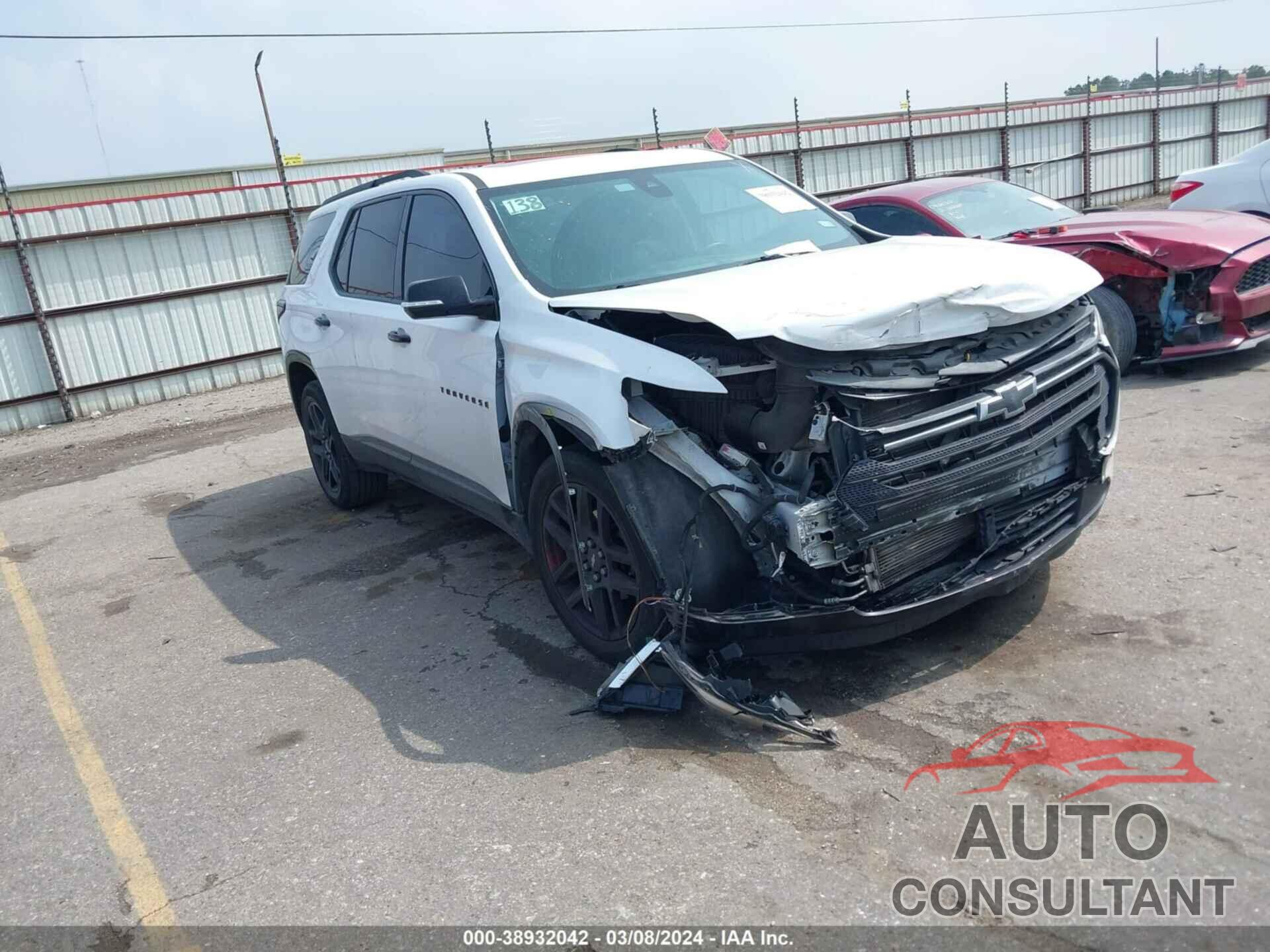 CHEVROLET TRAVERSE 2018 - 1GNERKKW2JJ137811