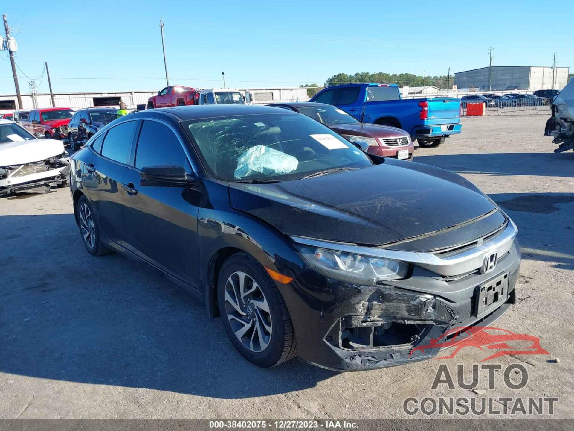 HONDA CIVIC 2018 - 2HGFC2F75JH545241