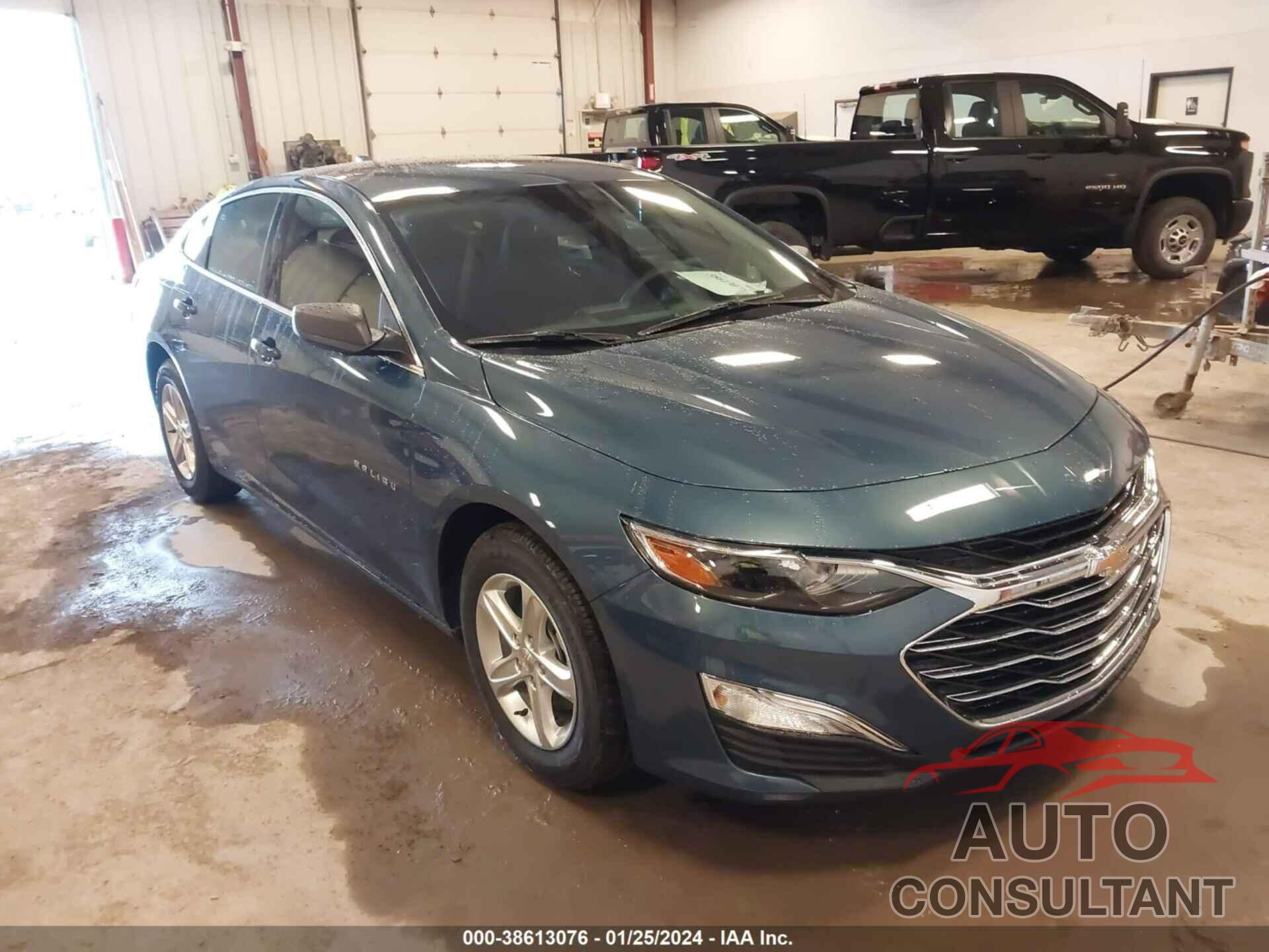 CHEVROLET MALIBU 2024 - 1G1ZD5ST8RF150327