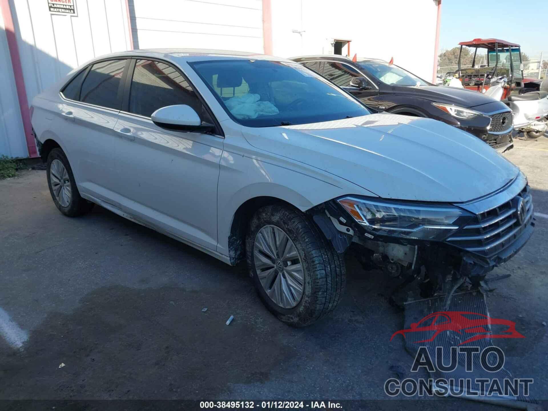 VOLKSWAGEN JETTA 2019 - 3VWN57BU7KM254477