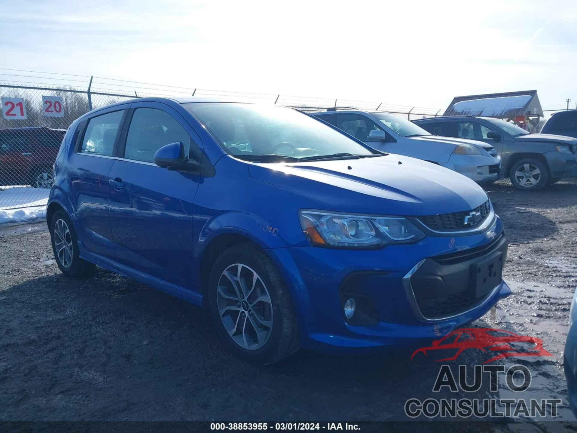 CHEVROLET SONIC 2018 - 1G1JD6SH5J4115811