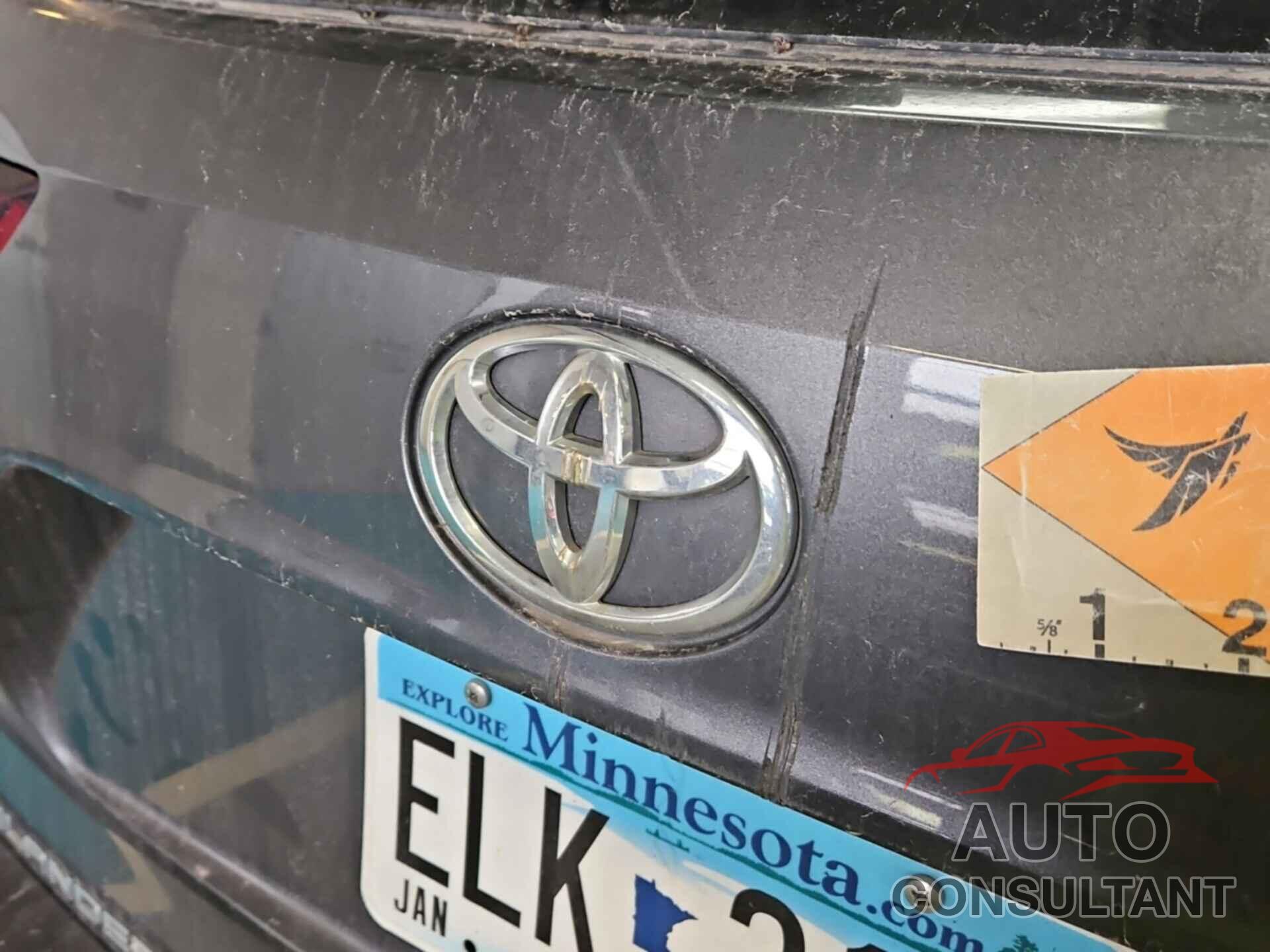 TOYOTA HIGHLANDER 2020 - 5TDDZRBH9LS013801
