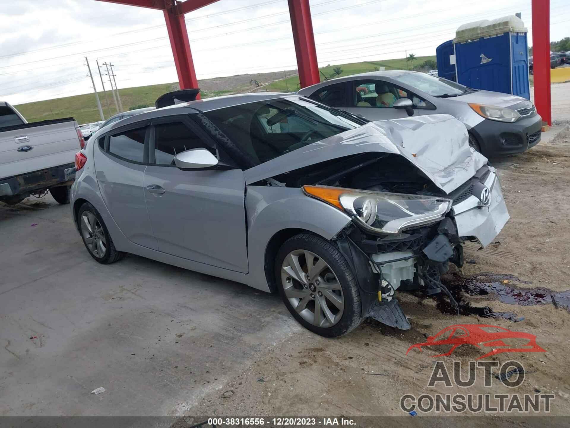 HYUNDAI VELOSTER 2016 - KMHTC6ADXGU274412