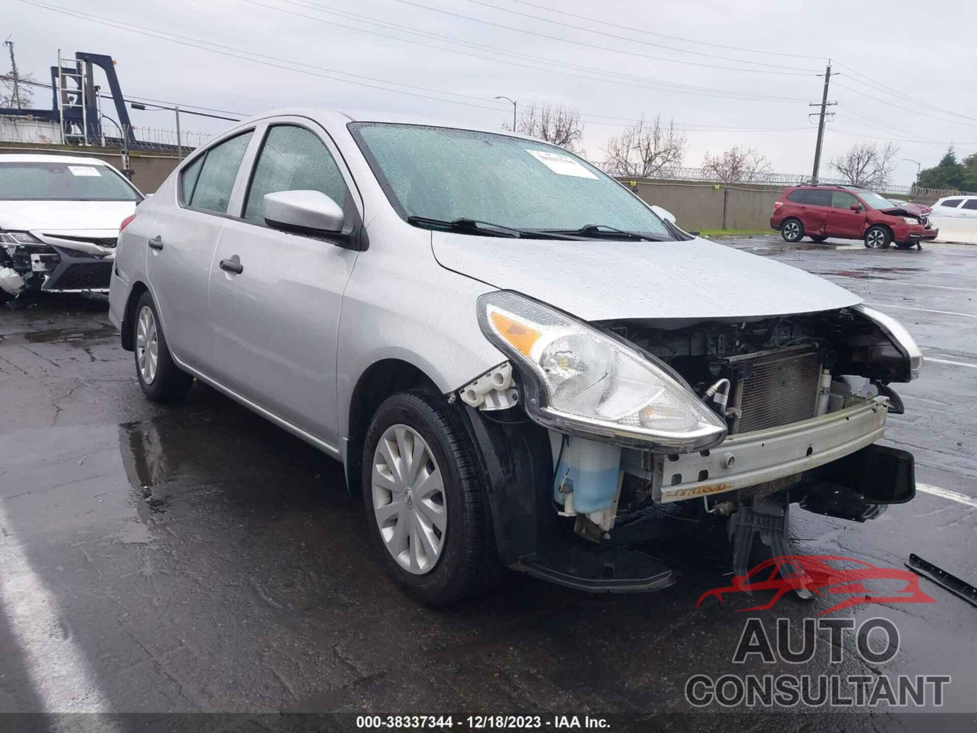 NISSAN VERSA 2019 - 3N1CN7AP6KL804377