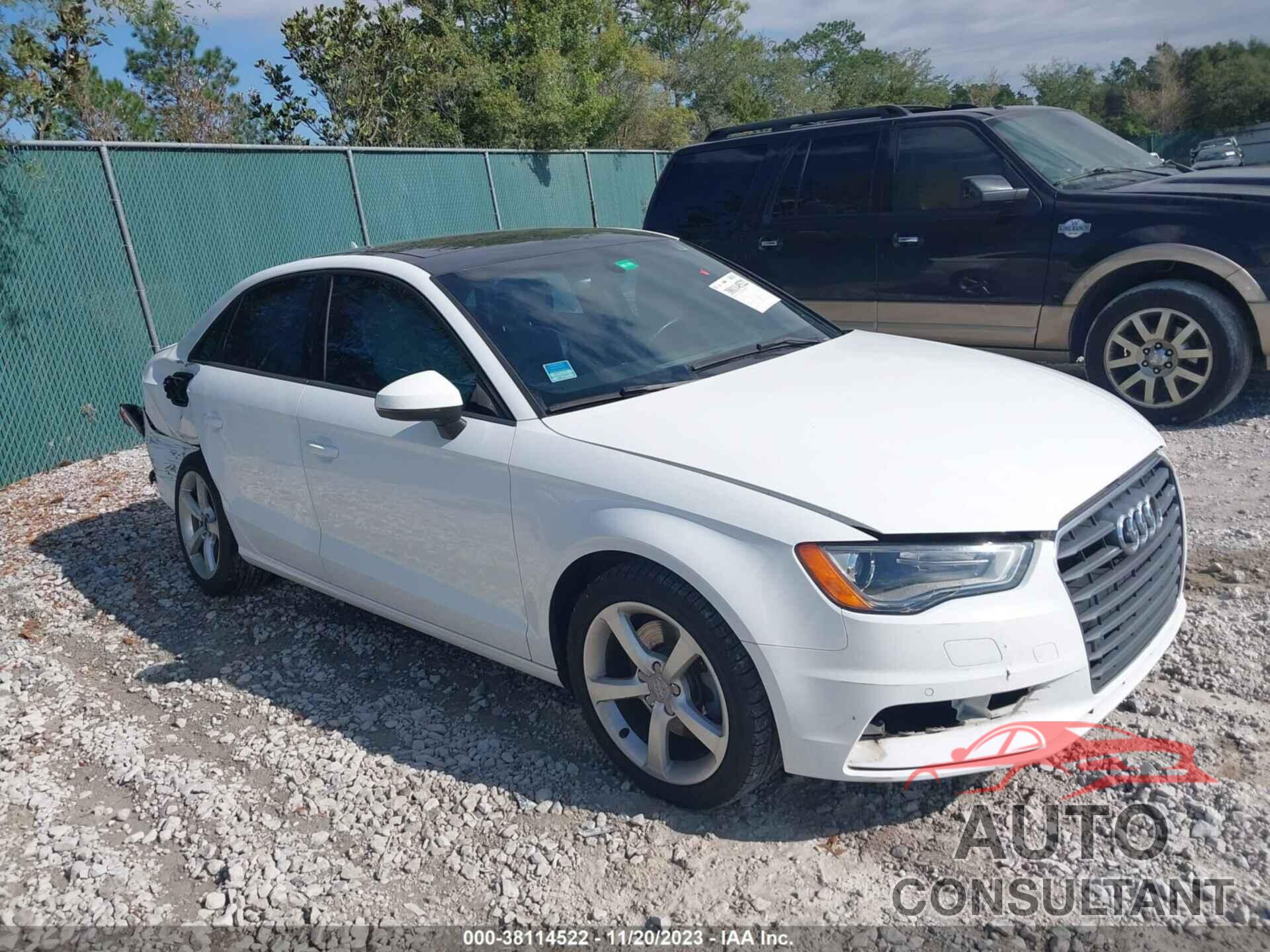 AUDI A3 2016 - WAUA7GFF1G1117575