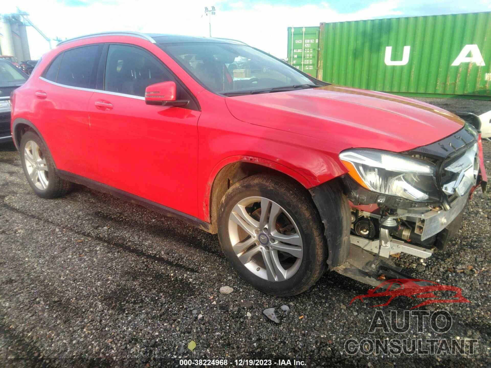 MERCEDES-BENZ GLA 250 2017 - WDCTG4GB2HJ328396
