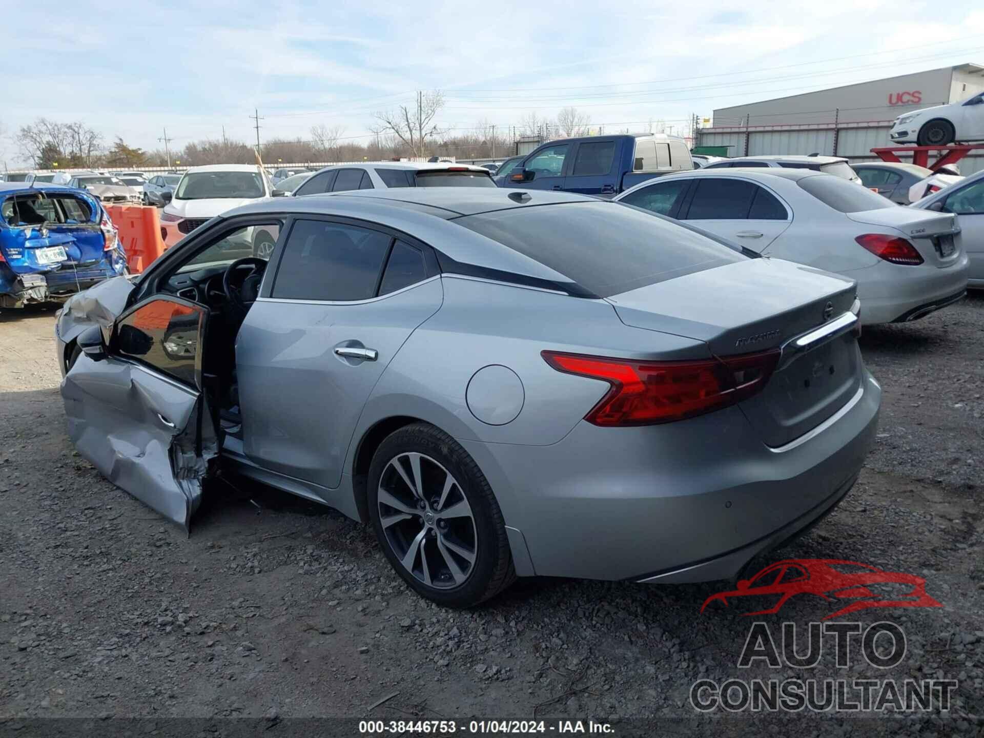 NISSAN MAXIMA 2016 - 1N4AA6AP1GC429100