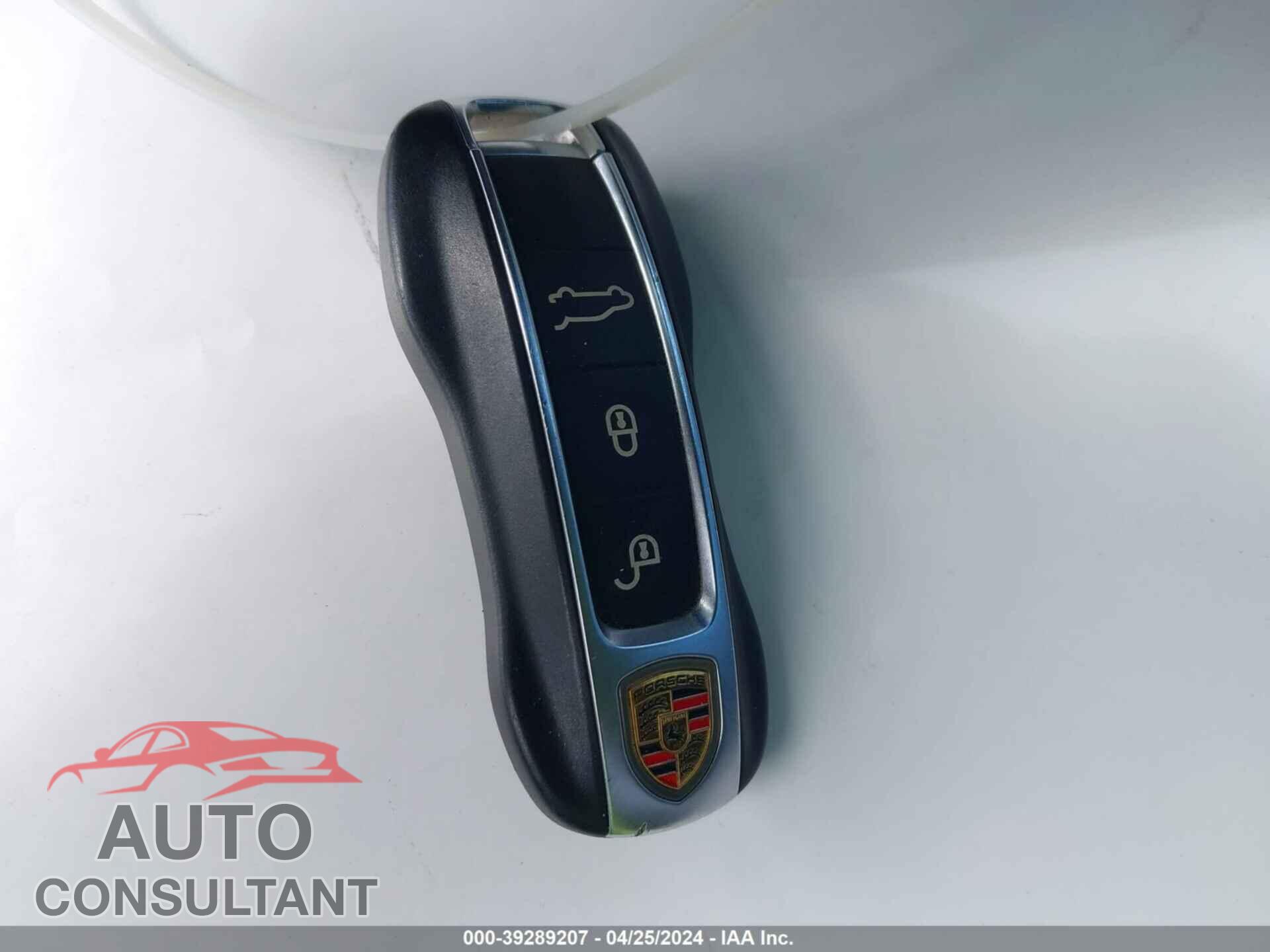 PORSCHE CAYENNE 2019 - WP1AA2AY8KDA06060