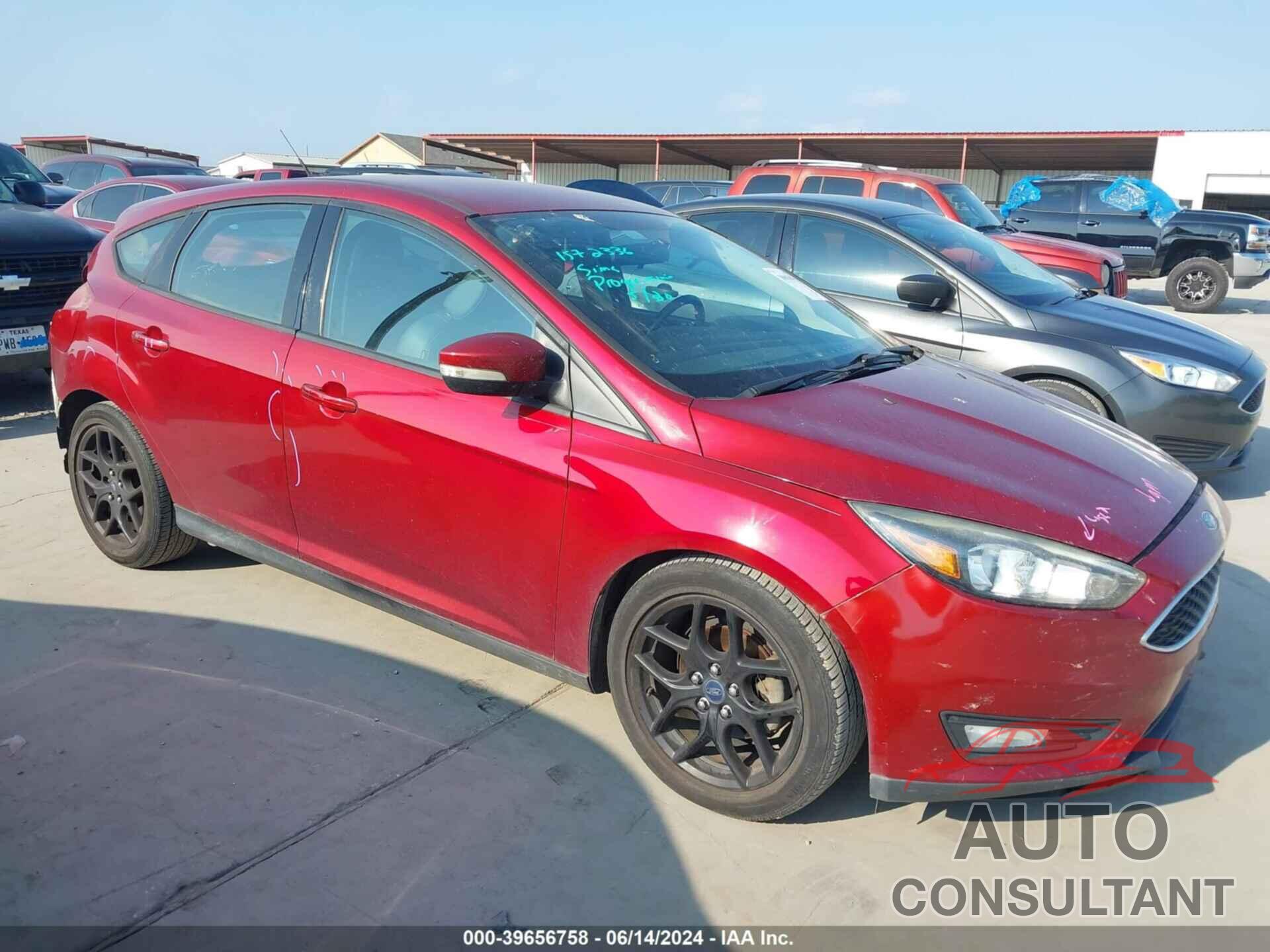 FORD FOCUS 2016 - 1FADP3K2XGL253144