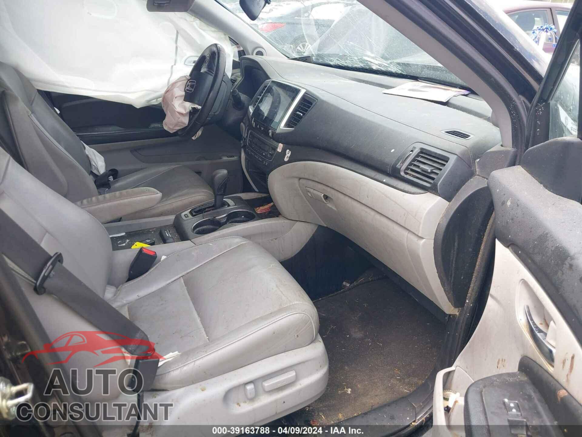 HONDA PILOT 2016 - 5FNYF5H50GB044400