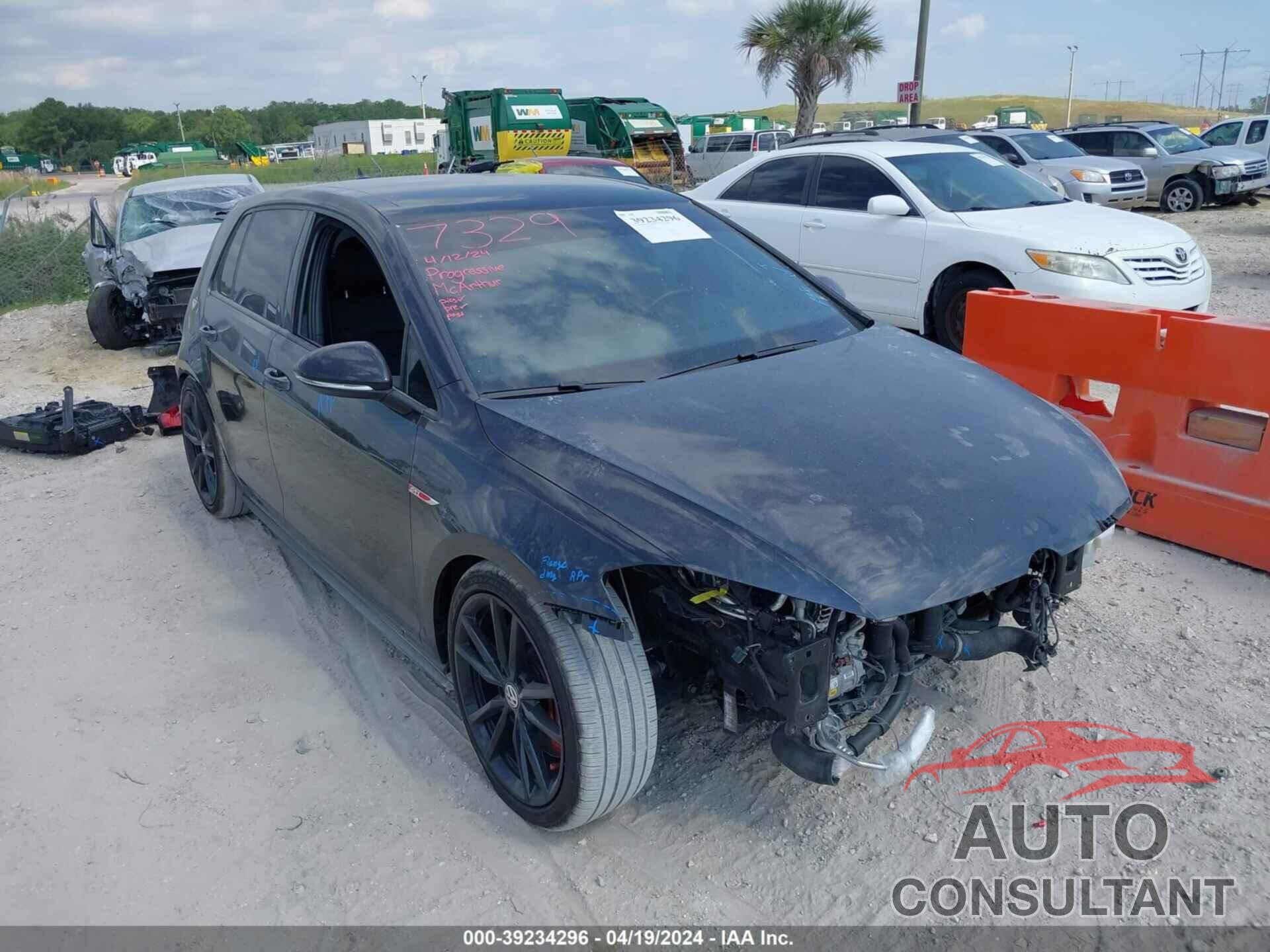 VOLKSWAGEN GOLF GTI 2021 - 3VW5T7AU1MM006882