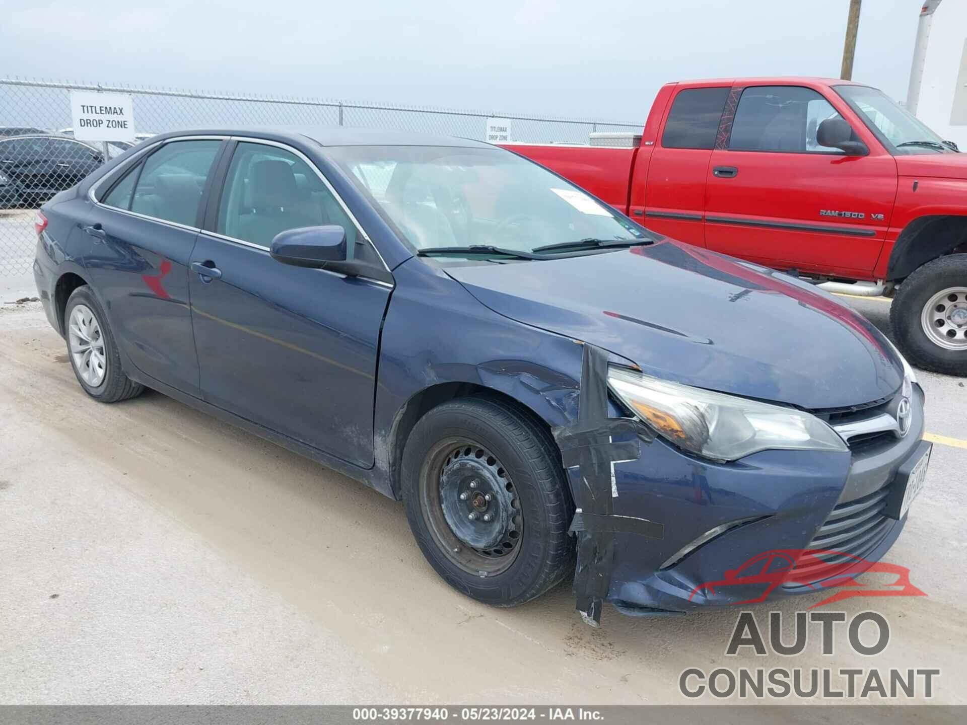 TOYOTA CAMRY 2016 - 4T4BF1FK1GR555839