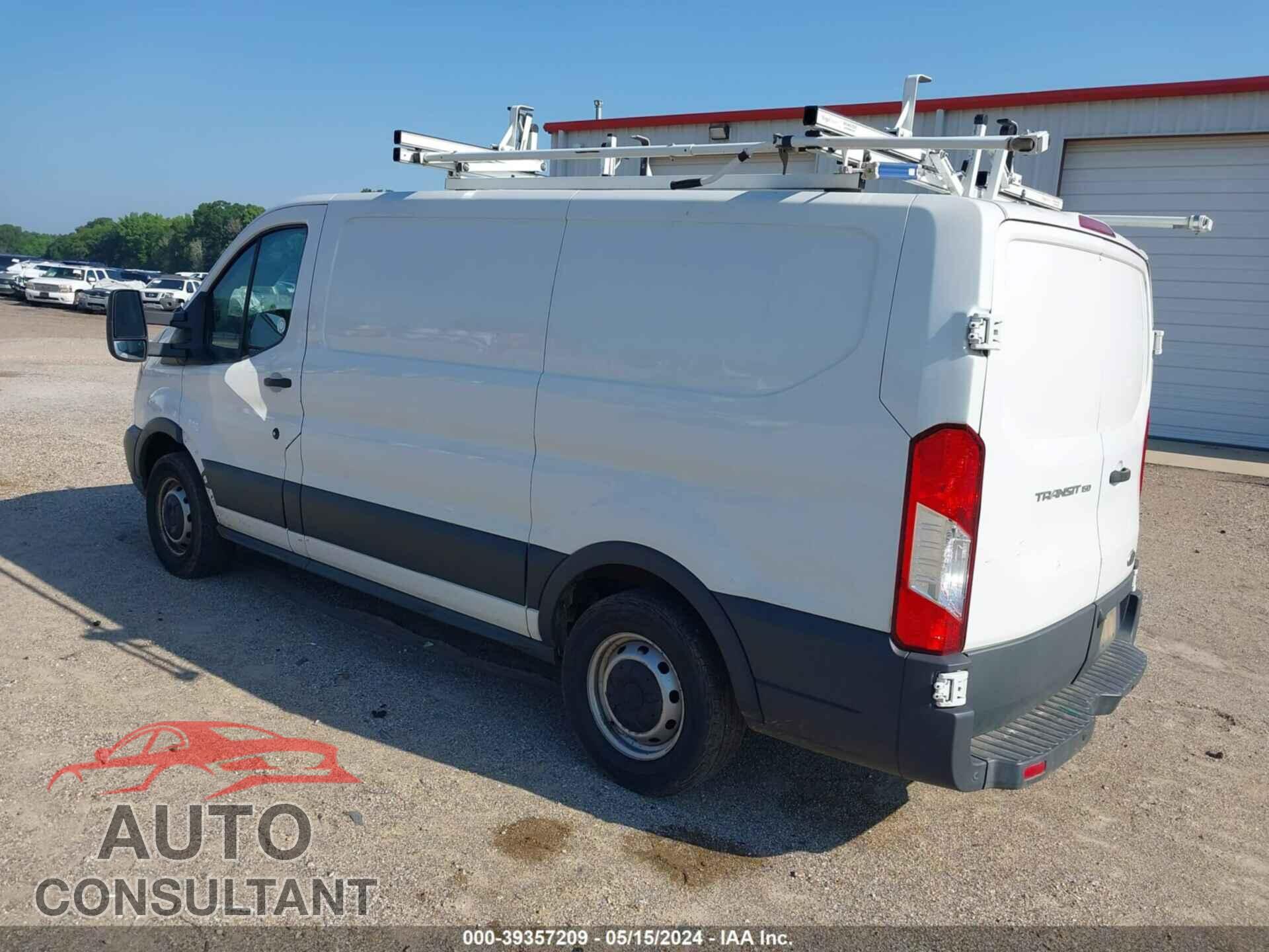 FORD TRANSIT-150 2017 - 1FTYE1YM9HKB12815