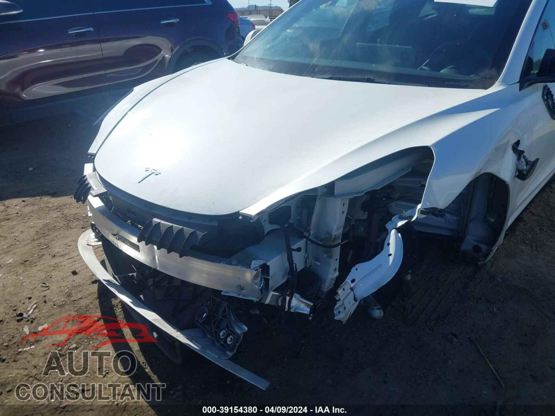 TESLA MODEL 3 2022 - 5YJ3E1EB5NF341093