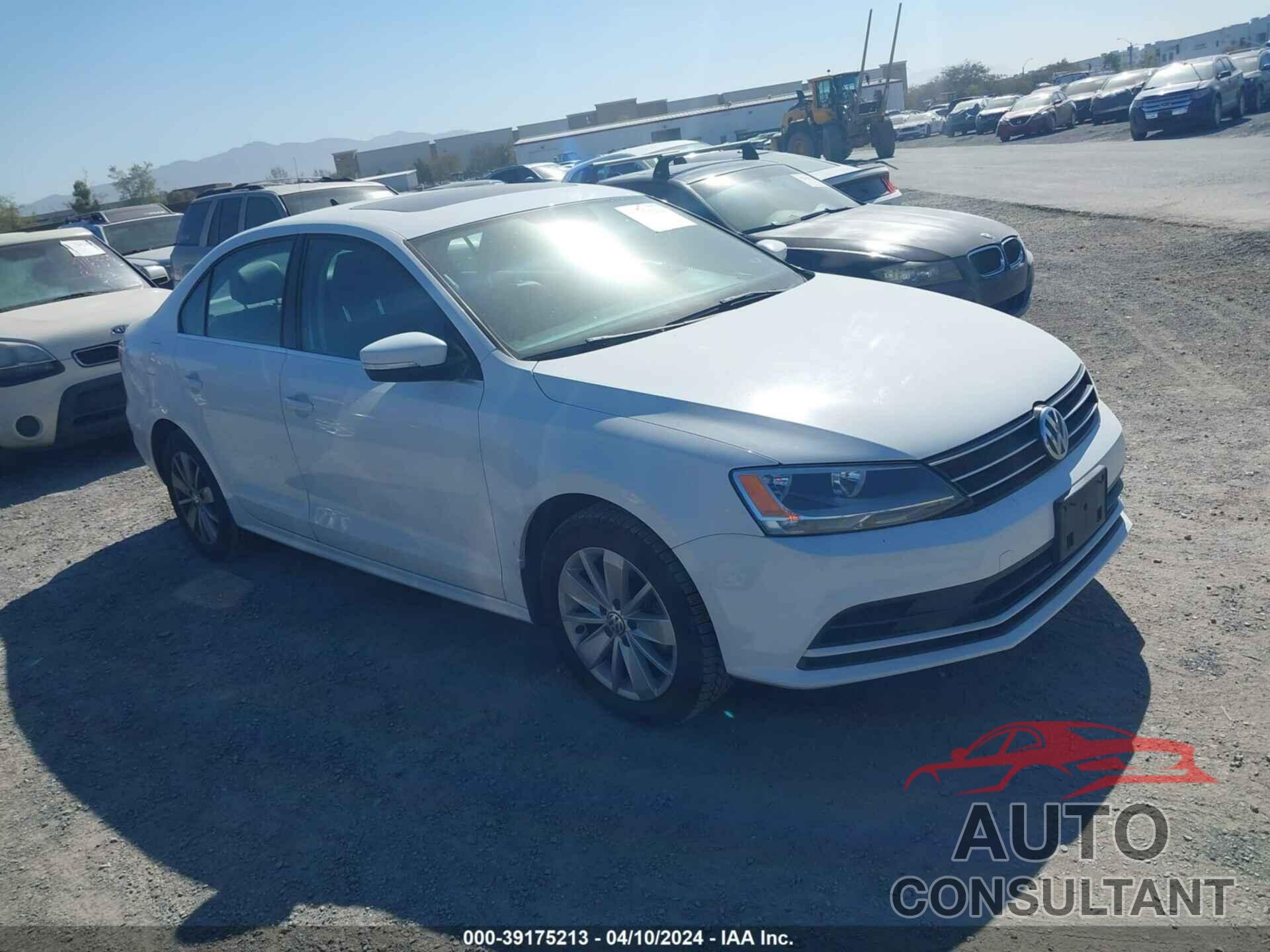 VOLKSWAGEN JETTA 2016 - 3VWD67AJ5GM249012