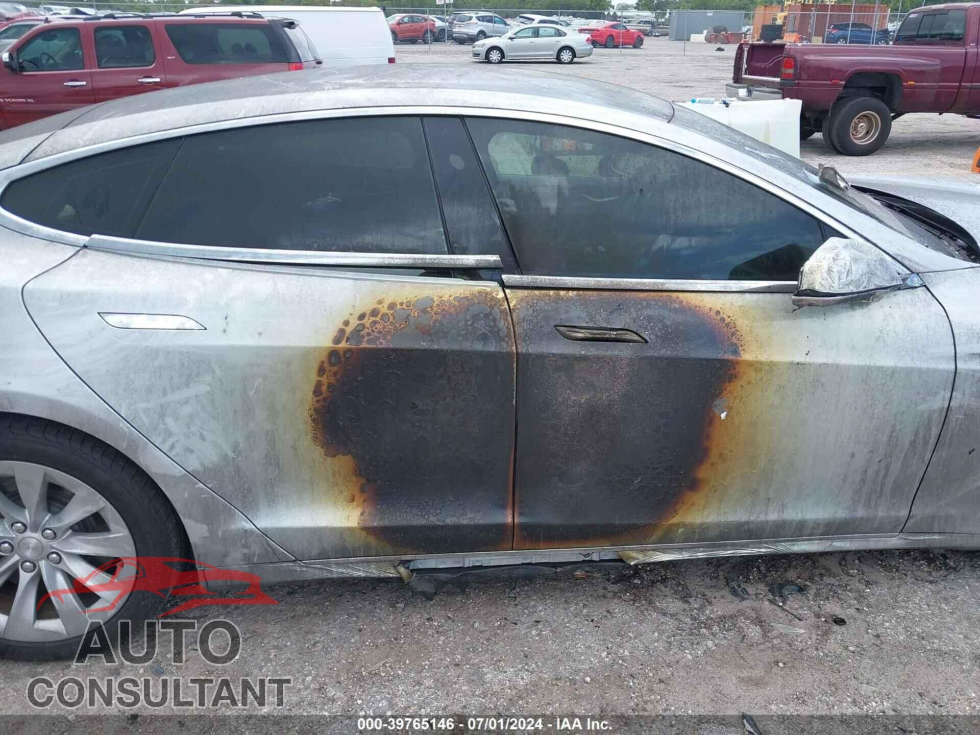 TESLA MODEL S 2017 - 5YJSA1E28HF192447