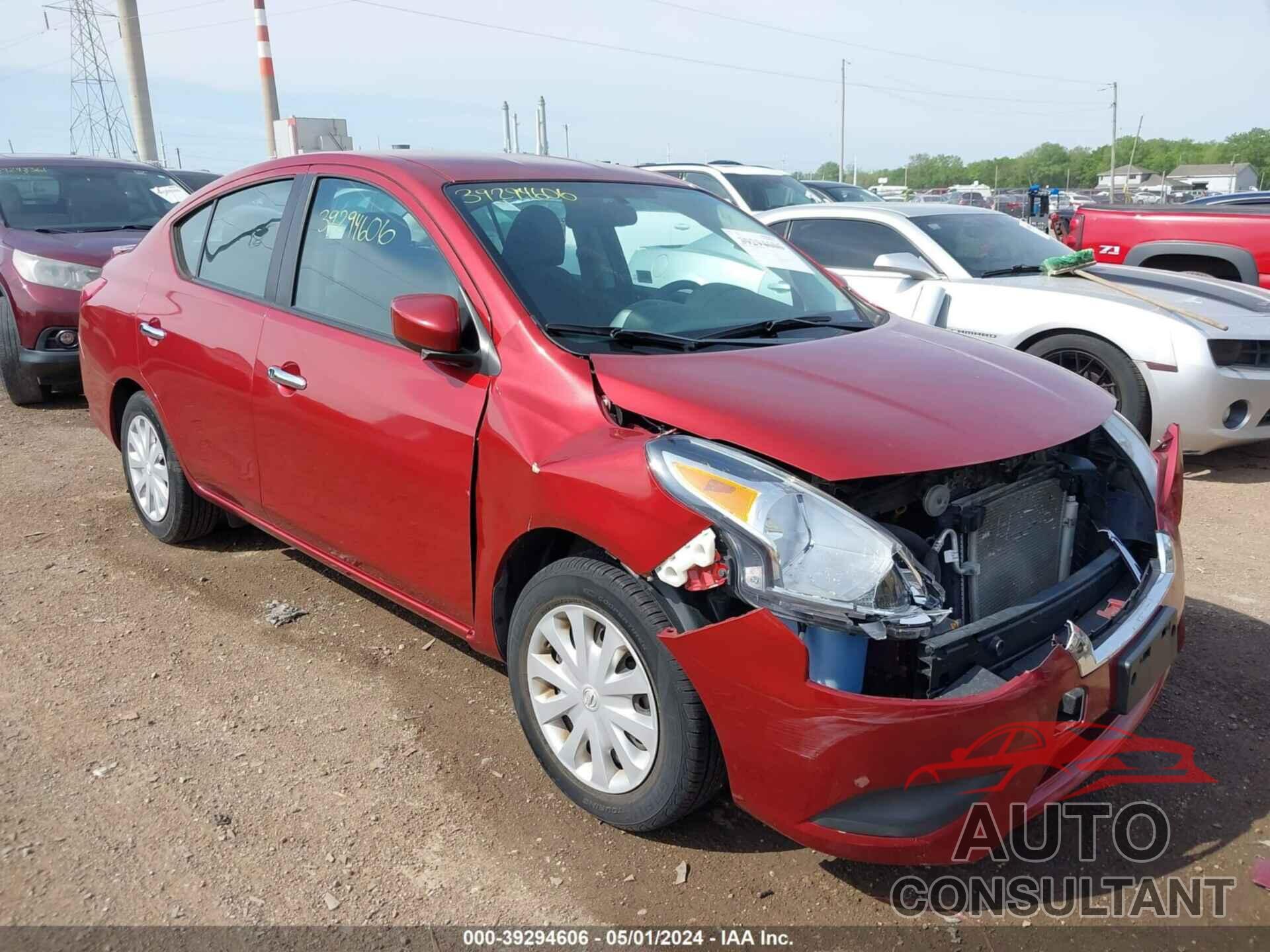 NISSAN VERSA 2017 - 3N1CN7AP5HK417429