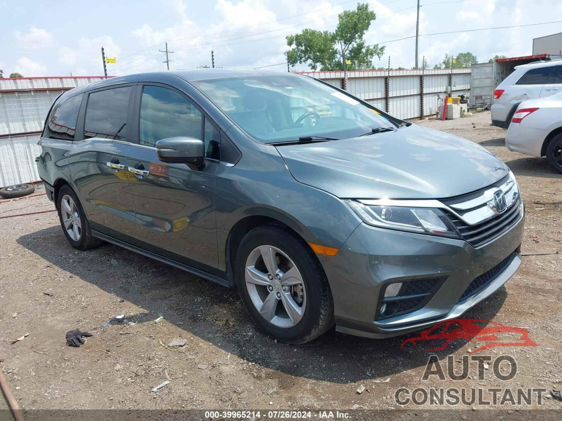 HONDA ODYSSEY 2018 - 5FNRL6H76JB107835