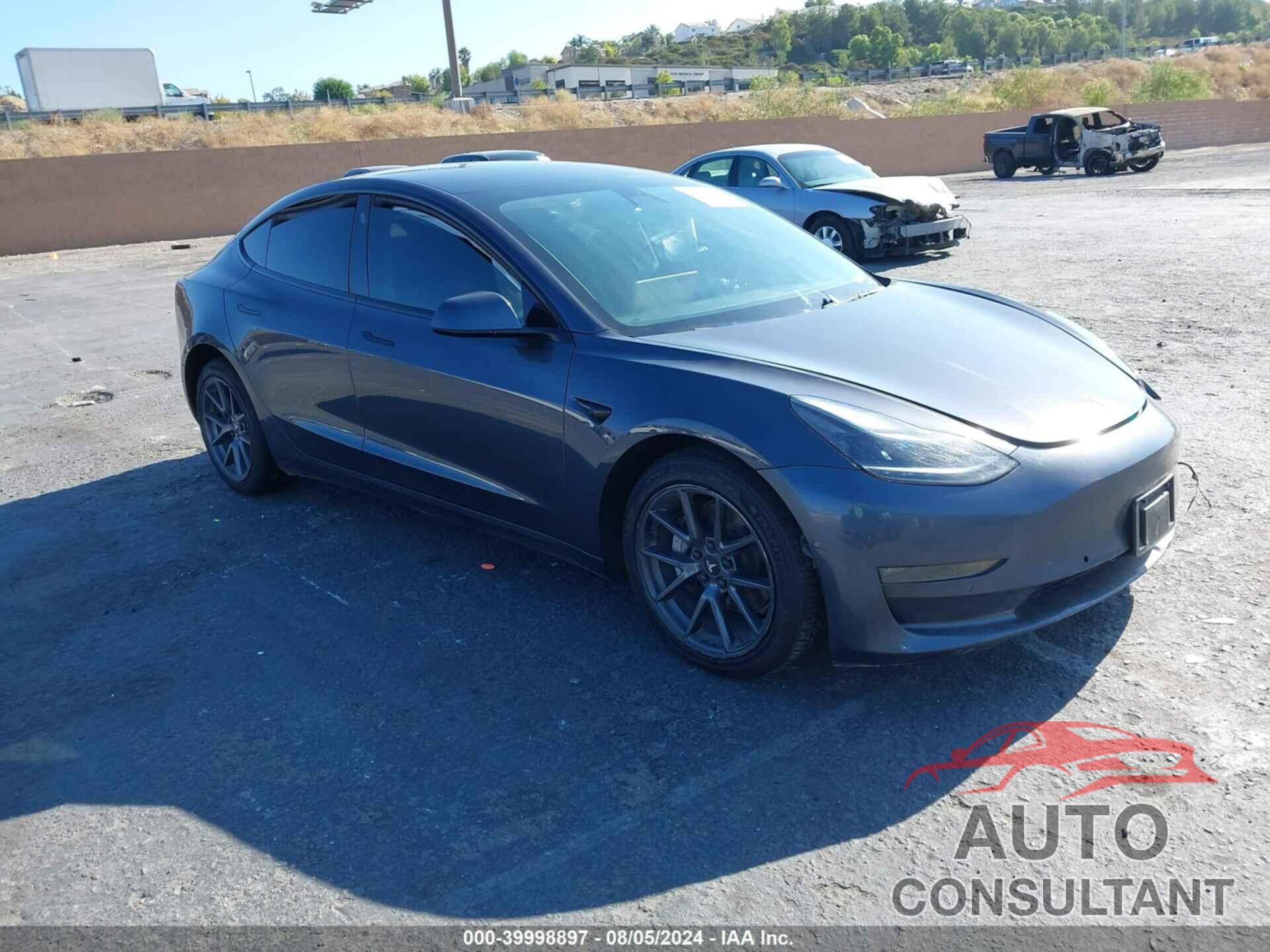 TESLA MODEL 3 2022 - 5YJ3E1EB8NF206593