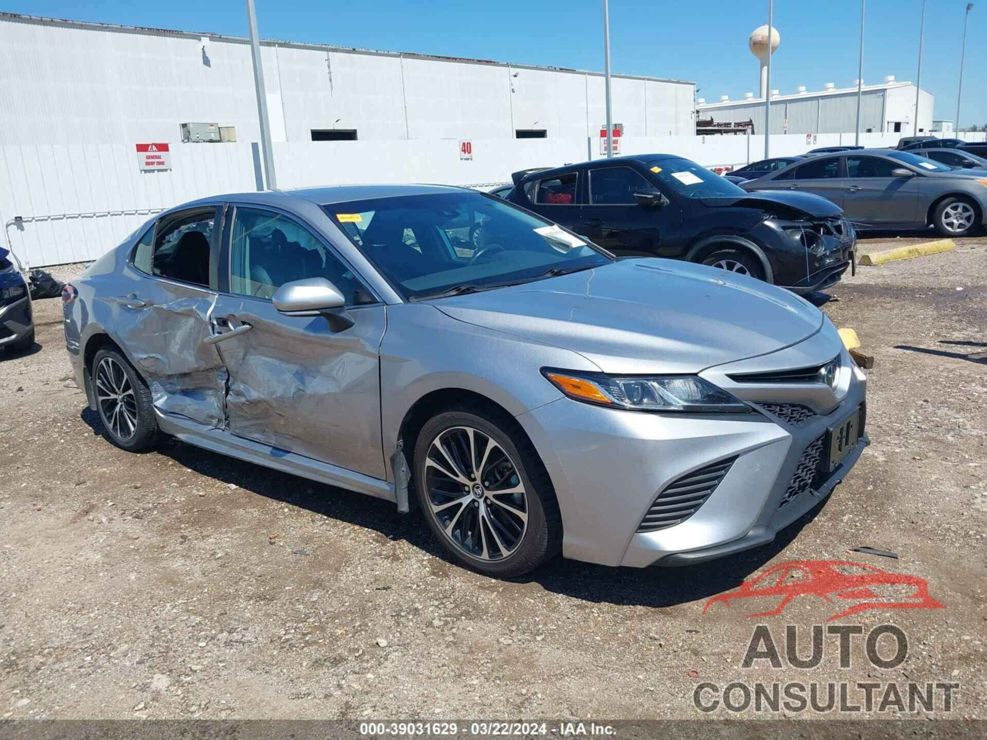 TOYOTA CAMRY 2019 - 4T1B11HK0KU202684