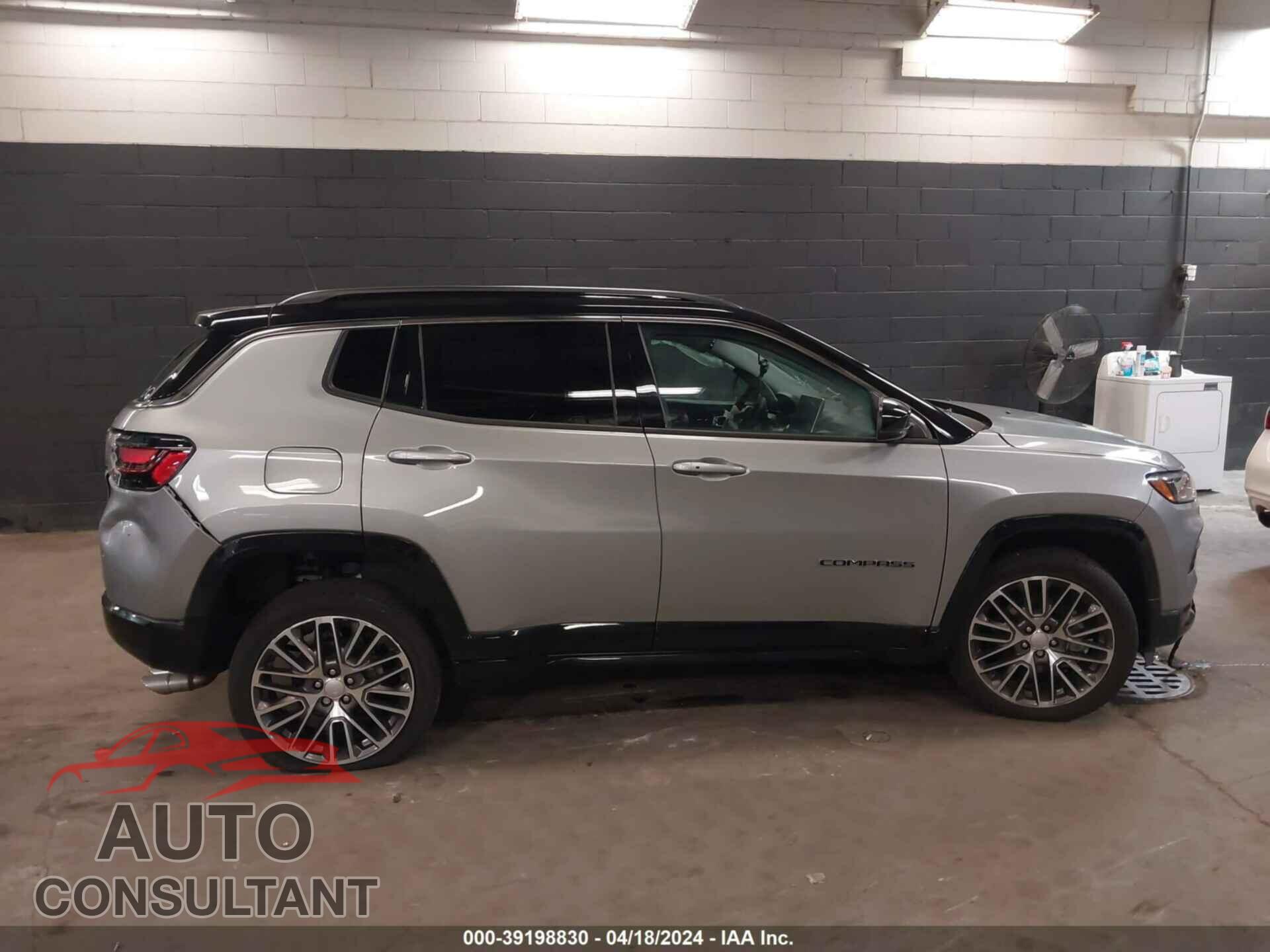 JEEP COMPASS 2022 - 3C4NJDCB2NT202937