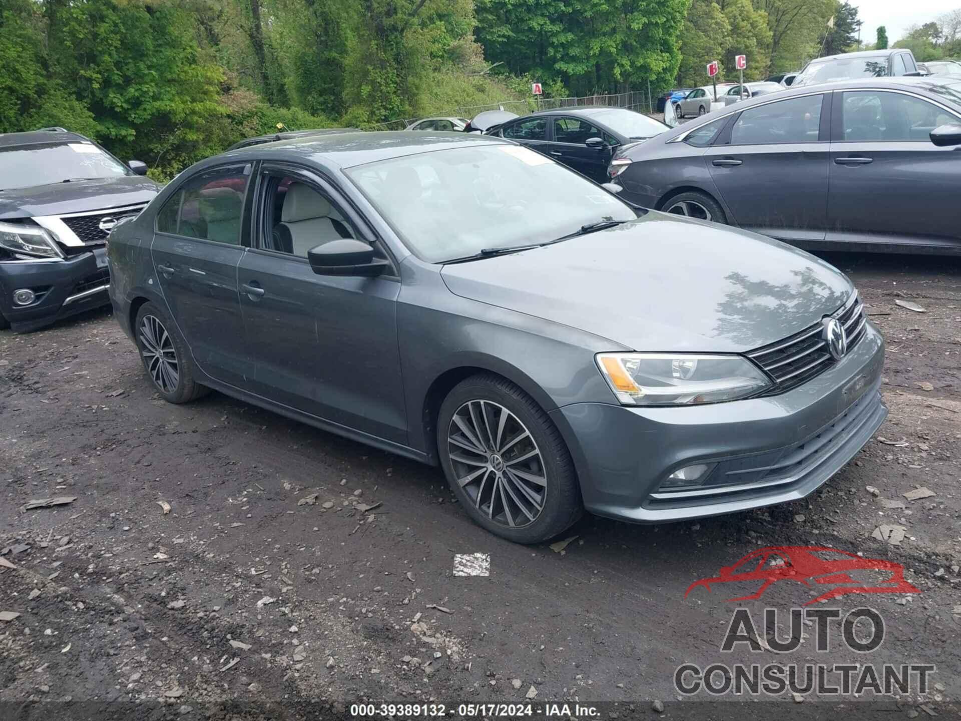 VOLKSWAGEN JETTA 2016 - 3VWD17AJ8GM302767