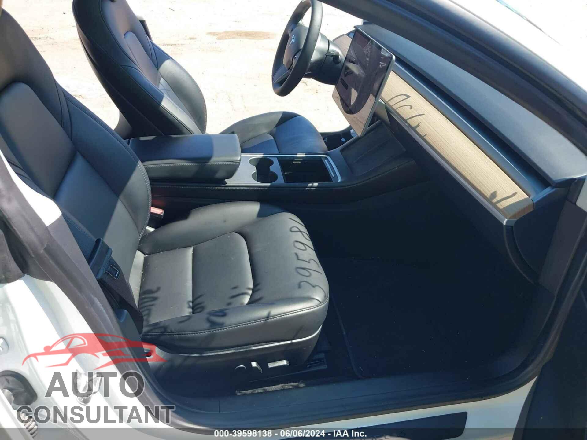 TESLA MODEL 3 2021 - 5YJ3E1EA0MF866634