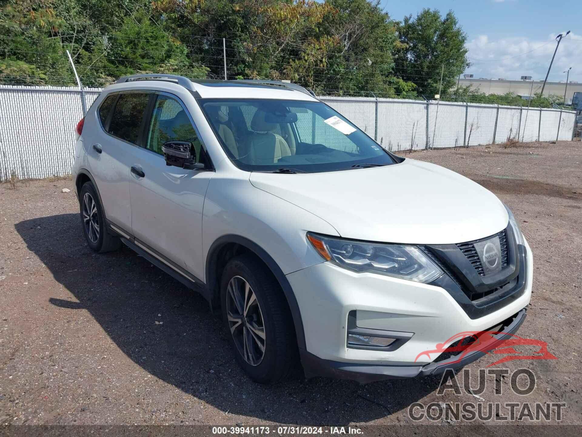 NISSAN ROGUE 2017 - 5N1AT2MT1HC847398