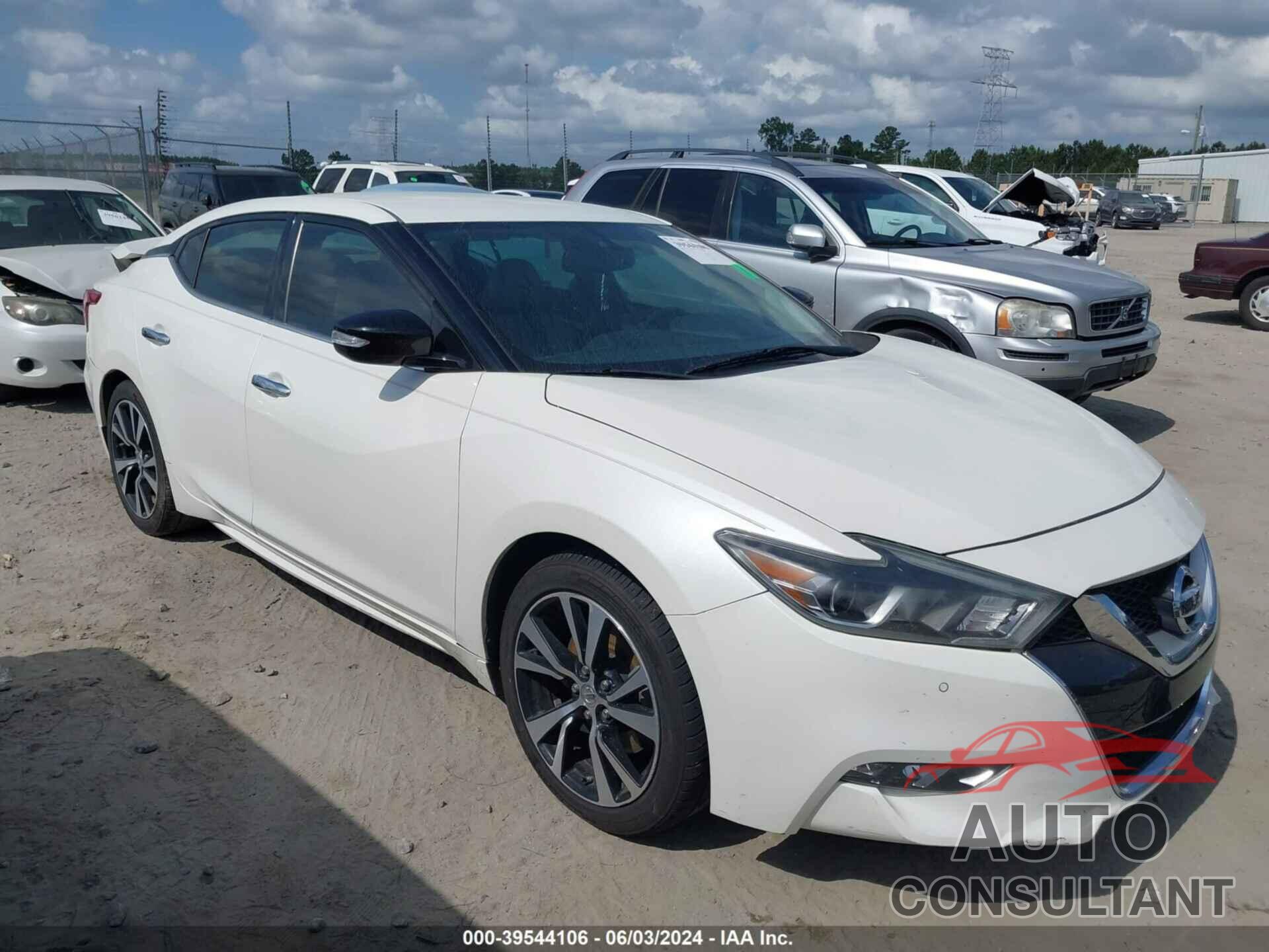 NISSAN MAXIMA 2018 - 1N4AA6APXJC391390