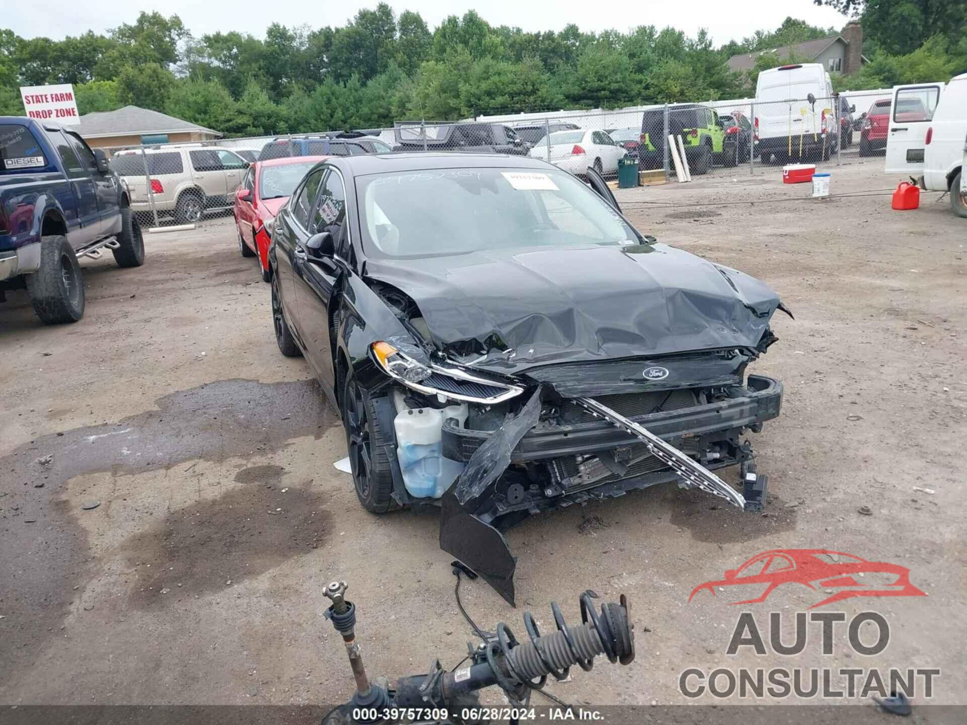 FORD FUSION HYBRID 2019 - 3FA6P0RU0KR243926