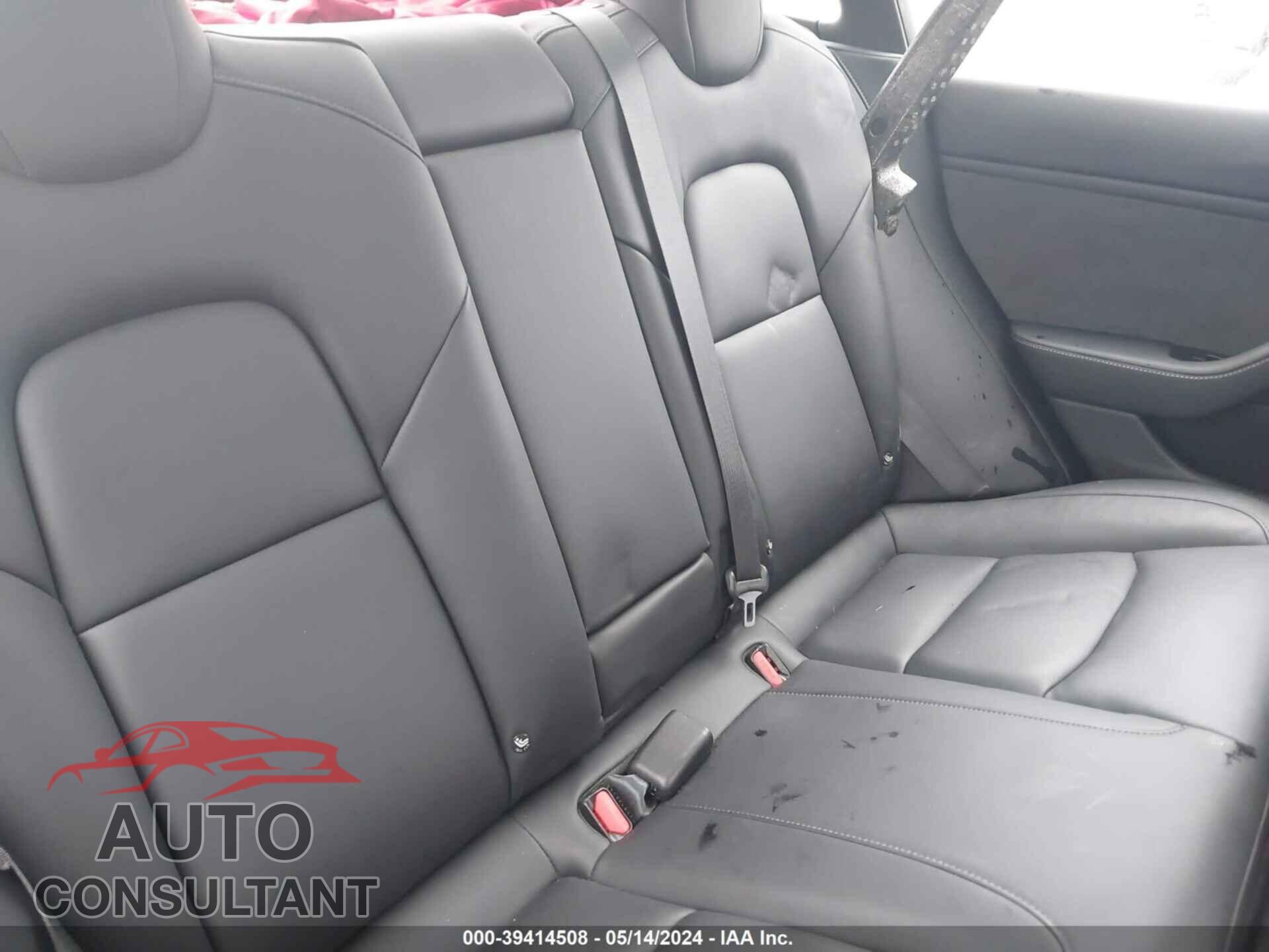 TESLA MODEL 3 2018 - 5YJ3E1EA1JF048681
