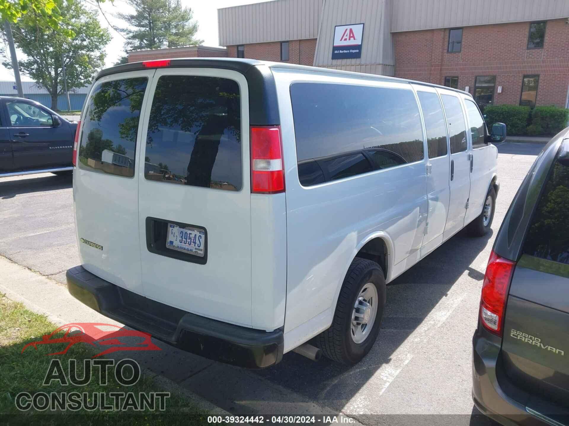 CHEVROLET EXPRESS 3500 2017 - 1GAZGNFF3H1100300