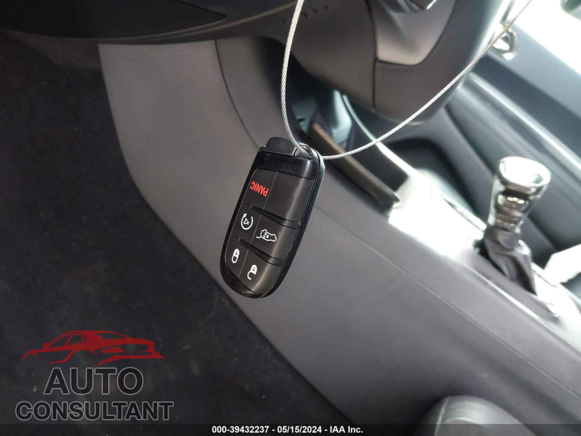 DODGE DURANGO 2020 - 1C4SDHCT2LC248643