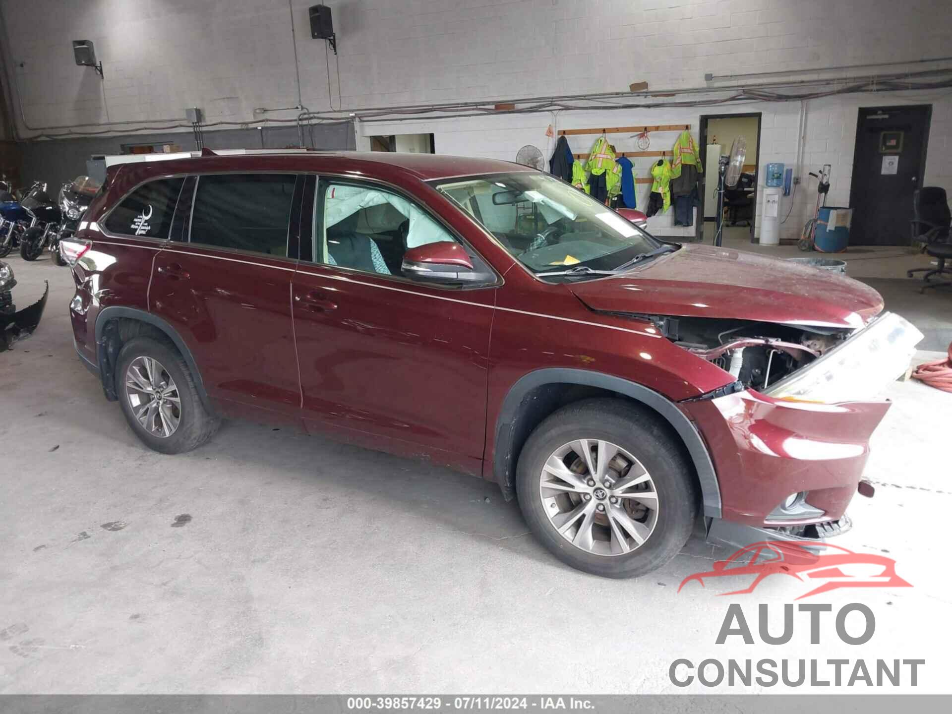 TOYOTA HIGHLANDER 2016 - 5TDBKRFH5GS282535